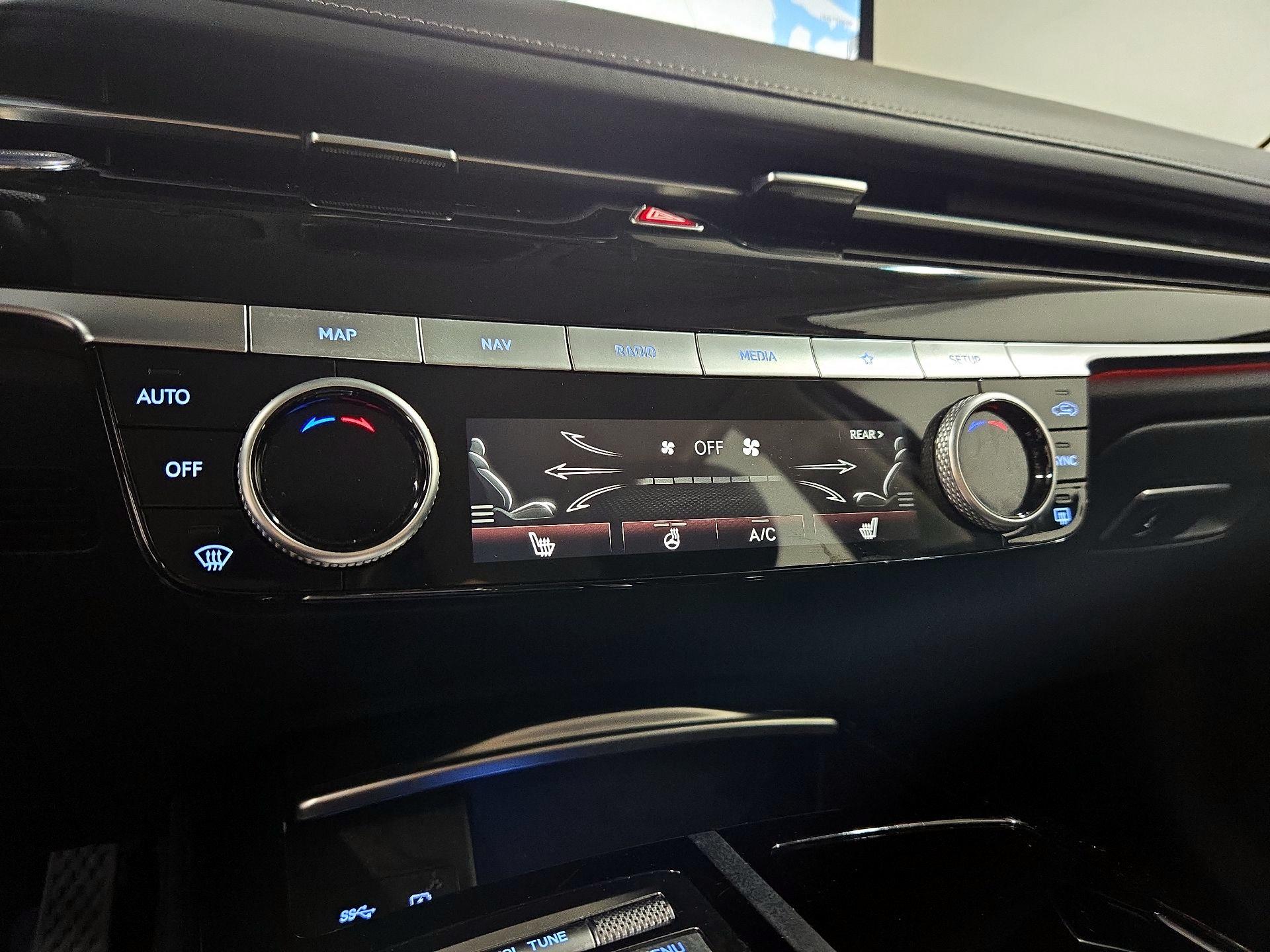 Thumbnail: 2023 Genesis G80 - 17