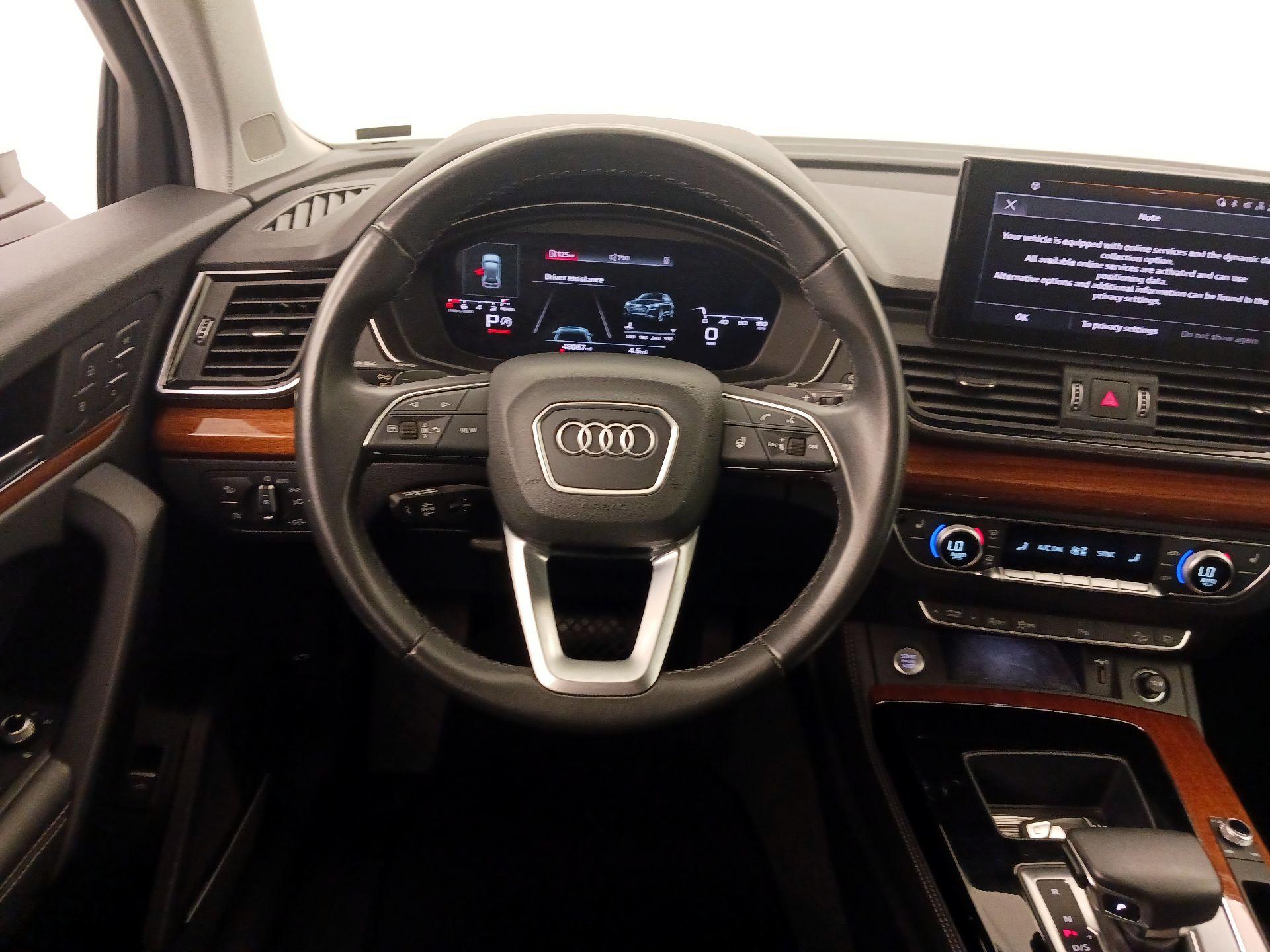 Thumbnail: 2023 Audi Q5 - 10