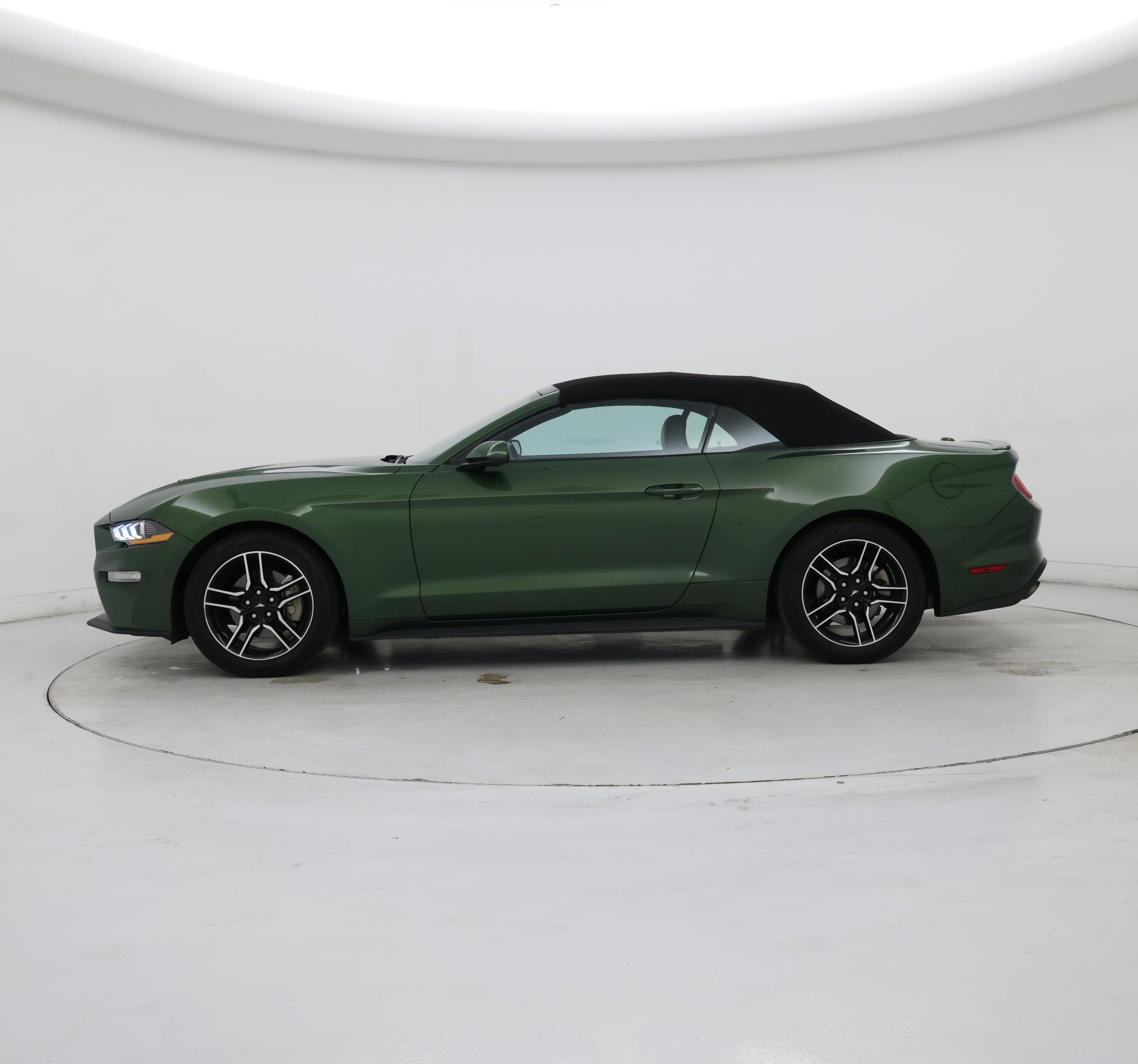 Thumbnail: 2023 Ford Mustang - 3