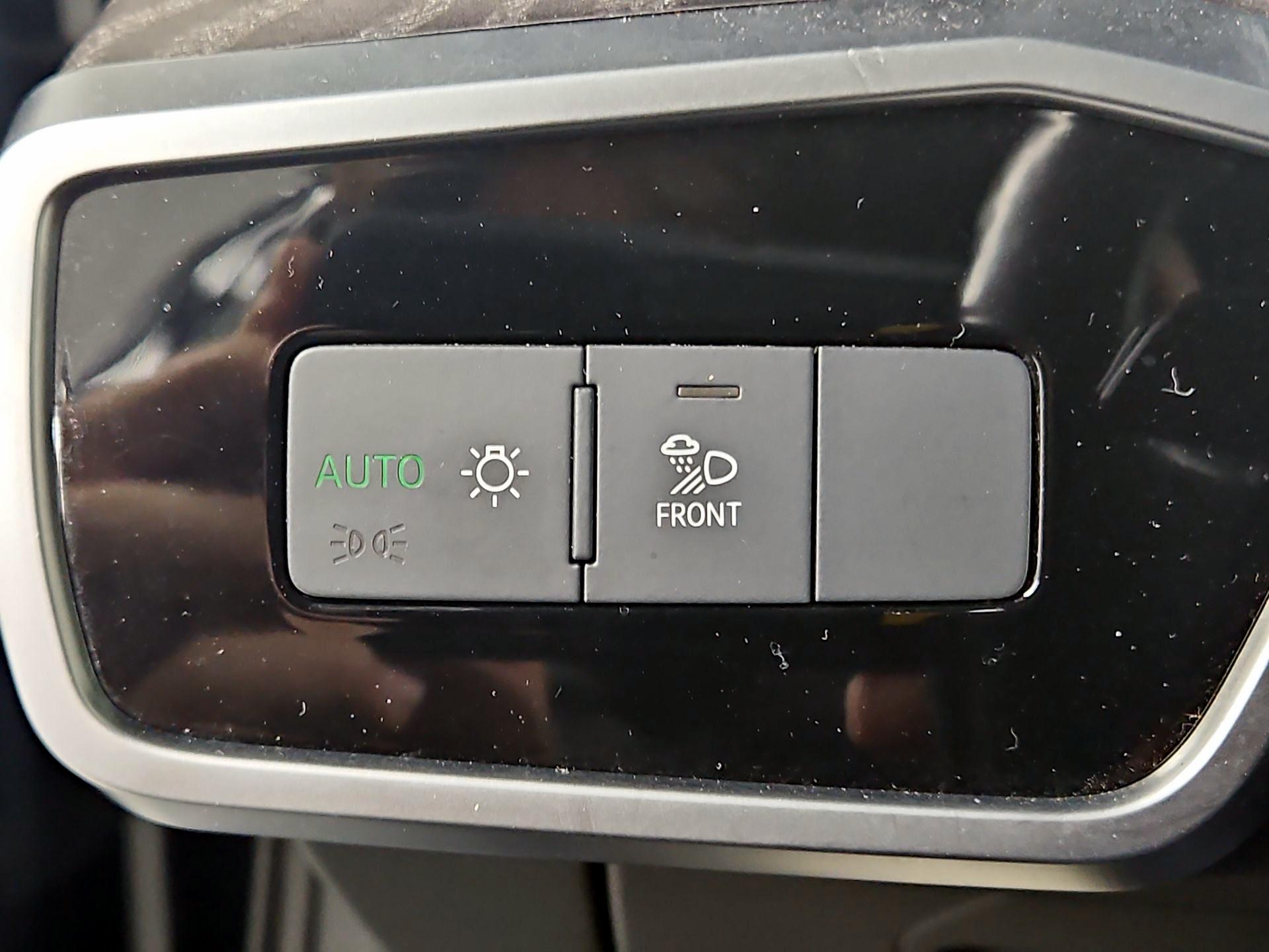 Thumbnail: 2024 Audi A6 - 13