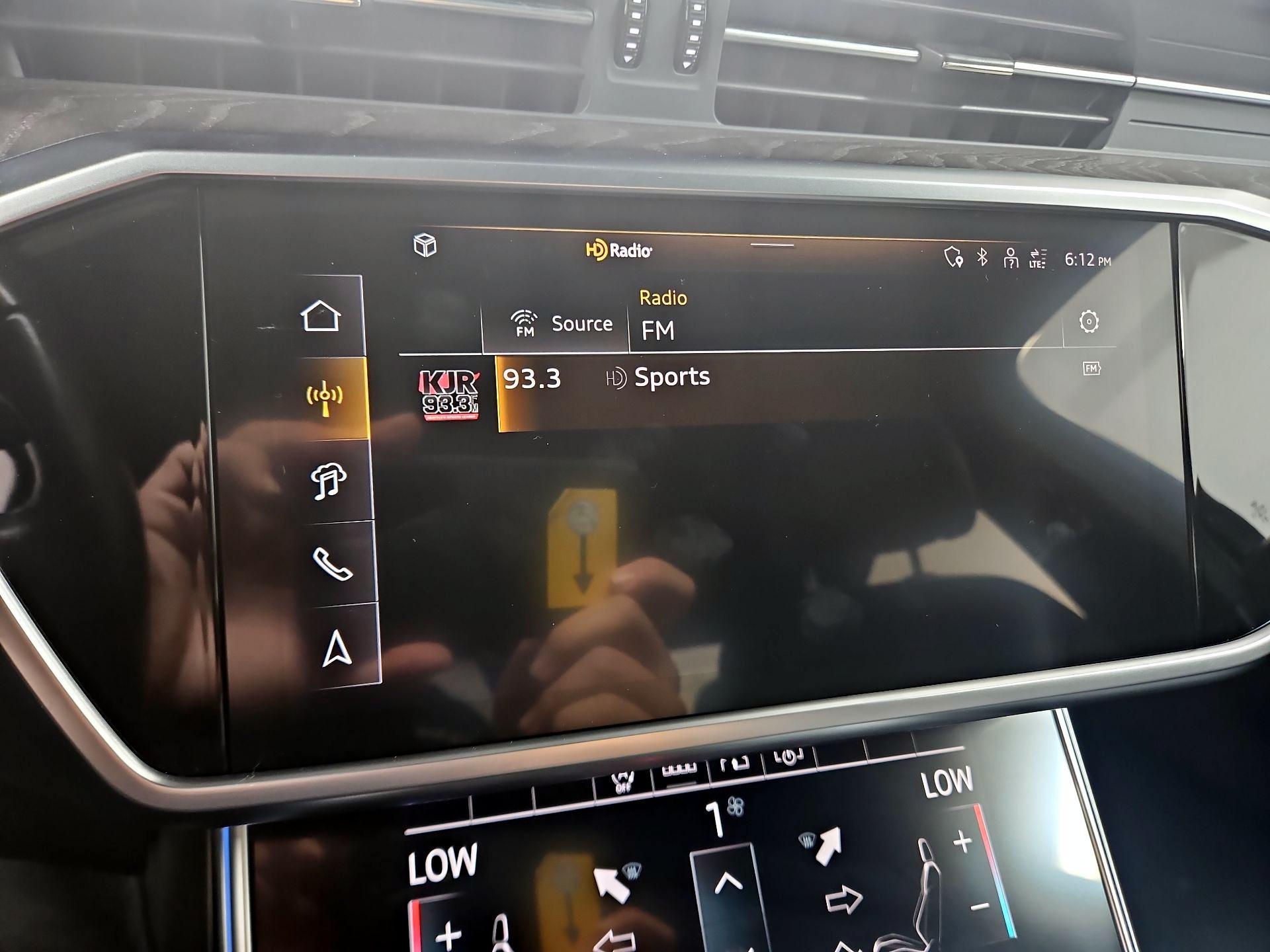 Thumbnail: 2024 Audi A6 - 16