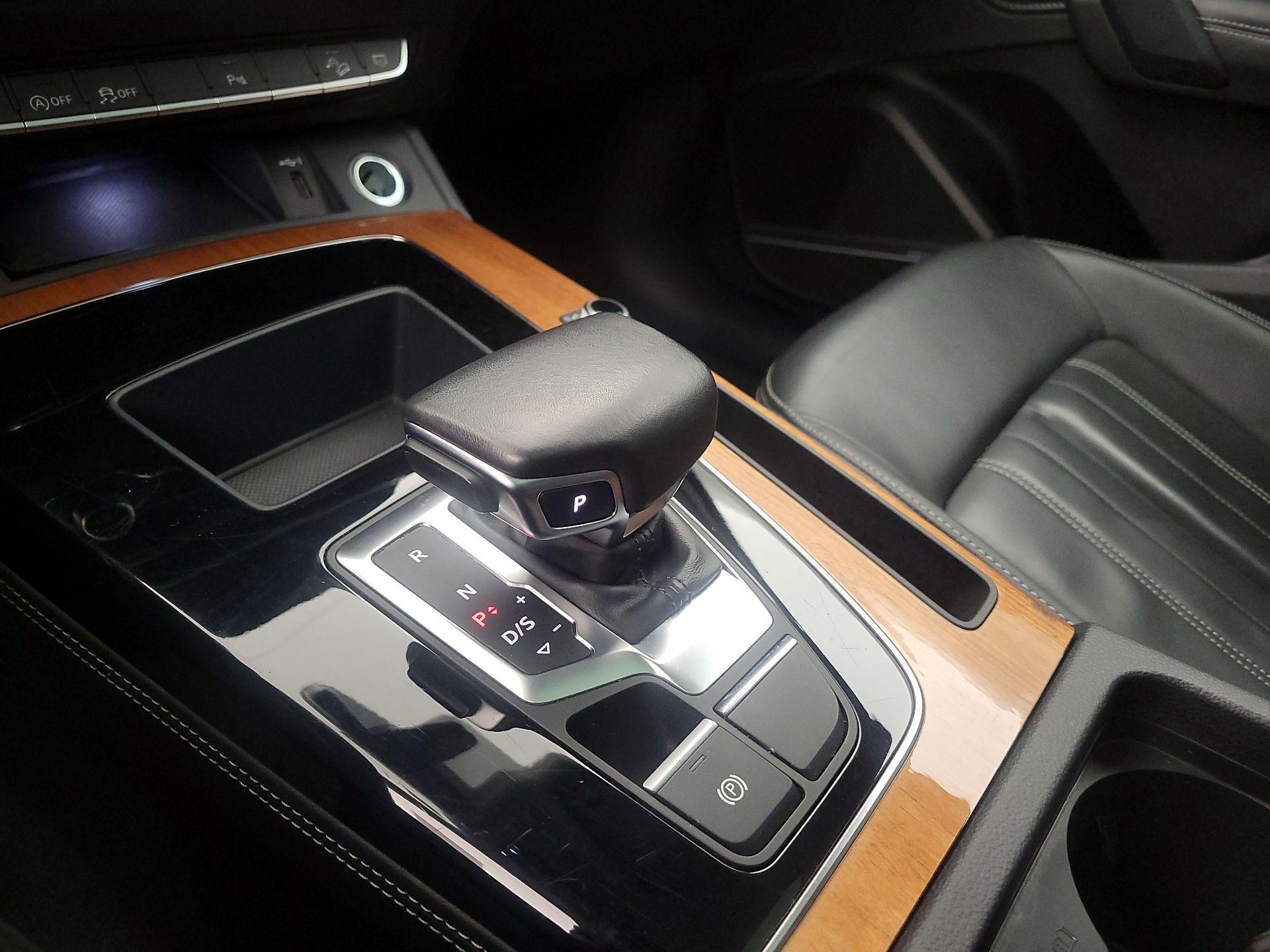 Thumbnail: 2023 Audi Q5 - 17