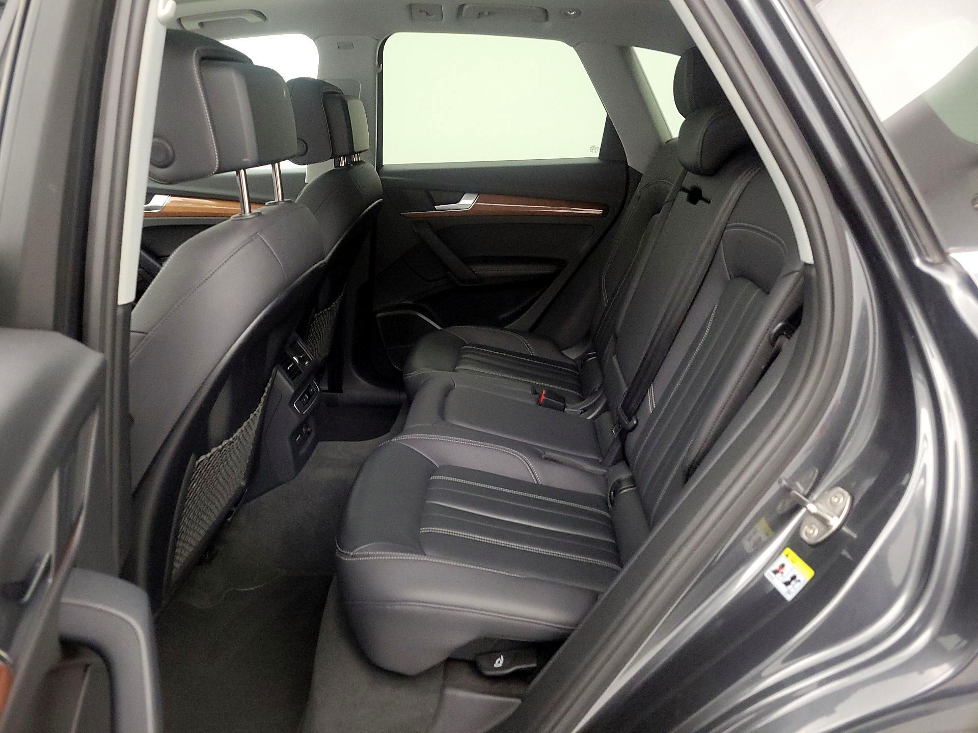 Thumbnail: 2023 Audi Q5 - 20