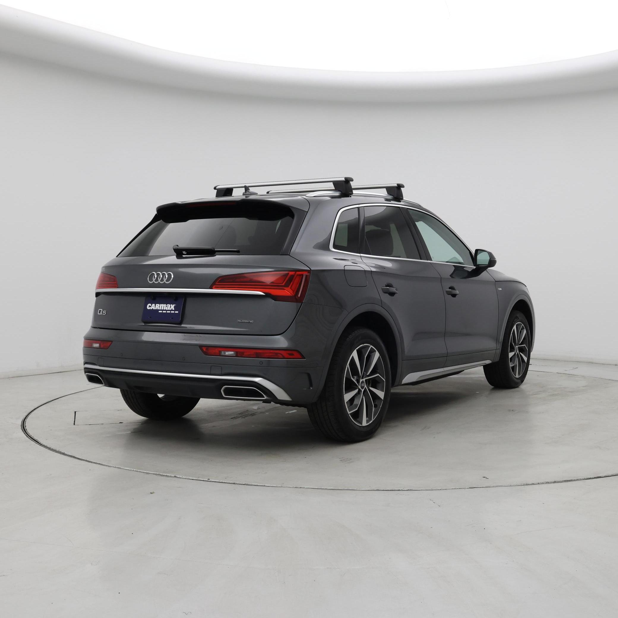 Thumbnail: 2023 Audi Q5 - 8