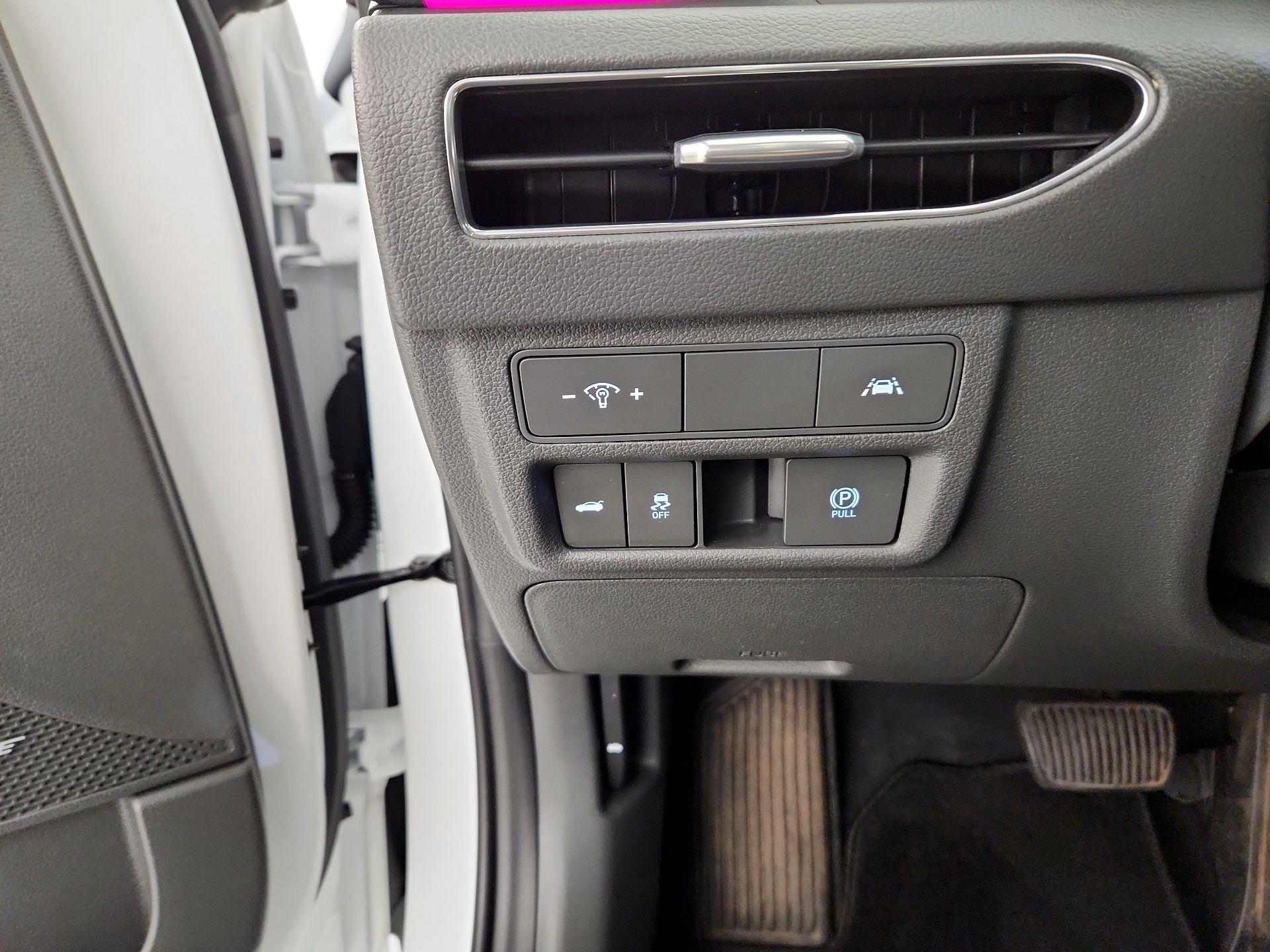 Thumbnail: 2021 Hyundai Sonata - 13