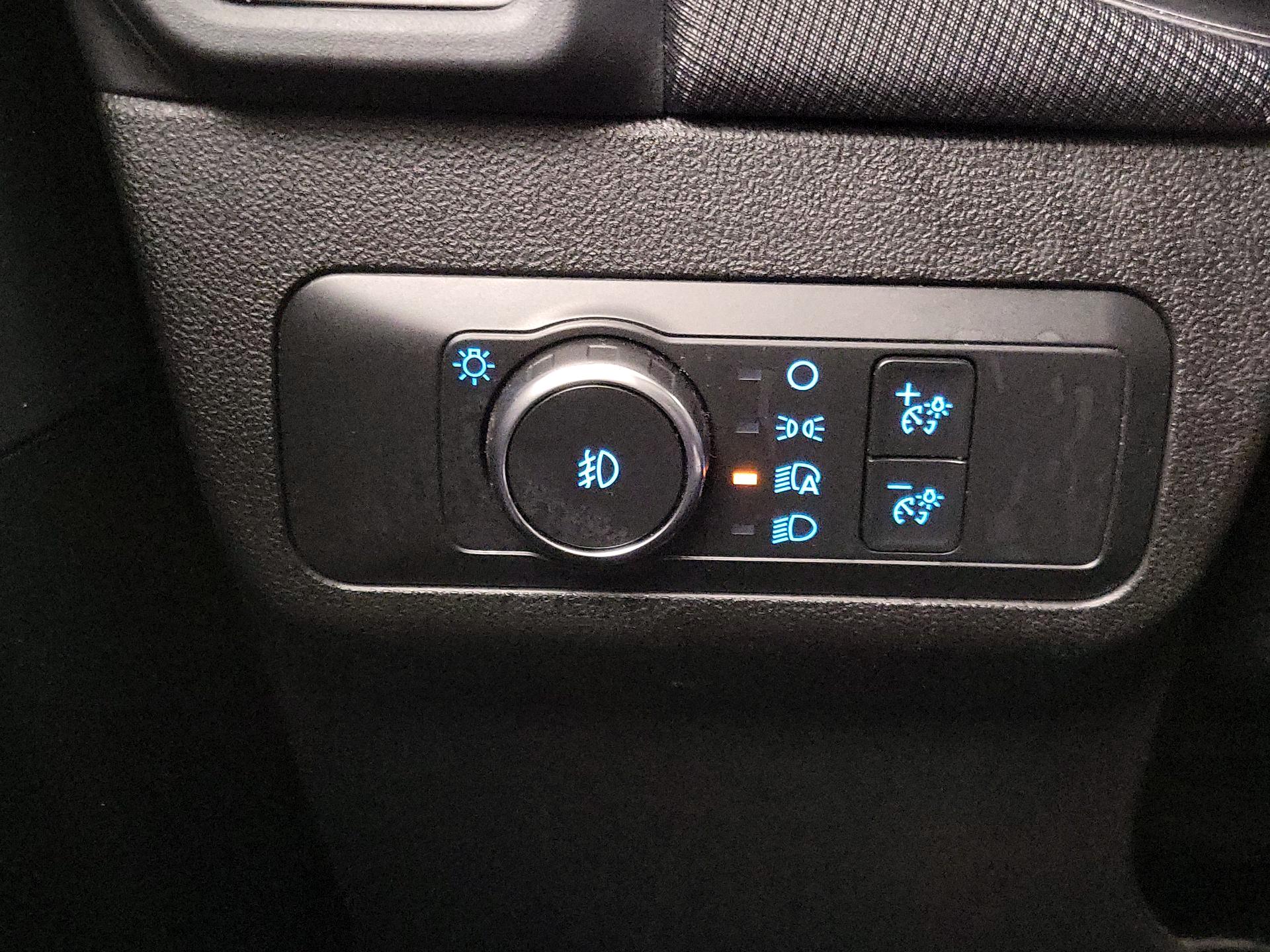 Thumbnail: 2022 Ford Bronco Sport - 13