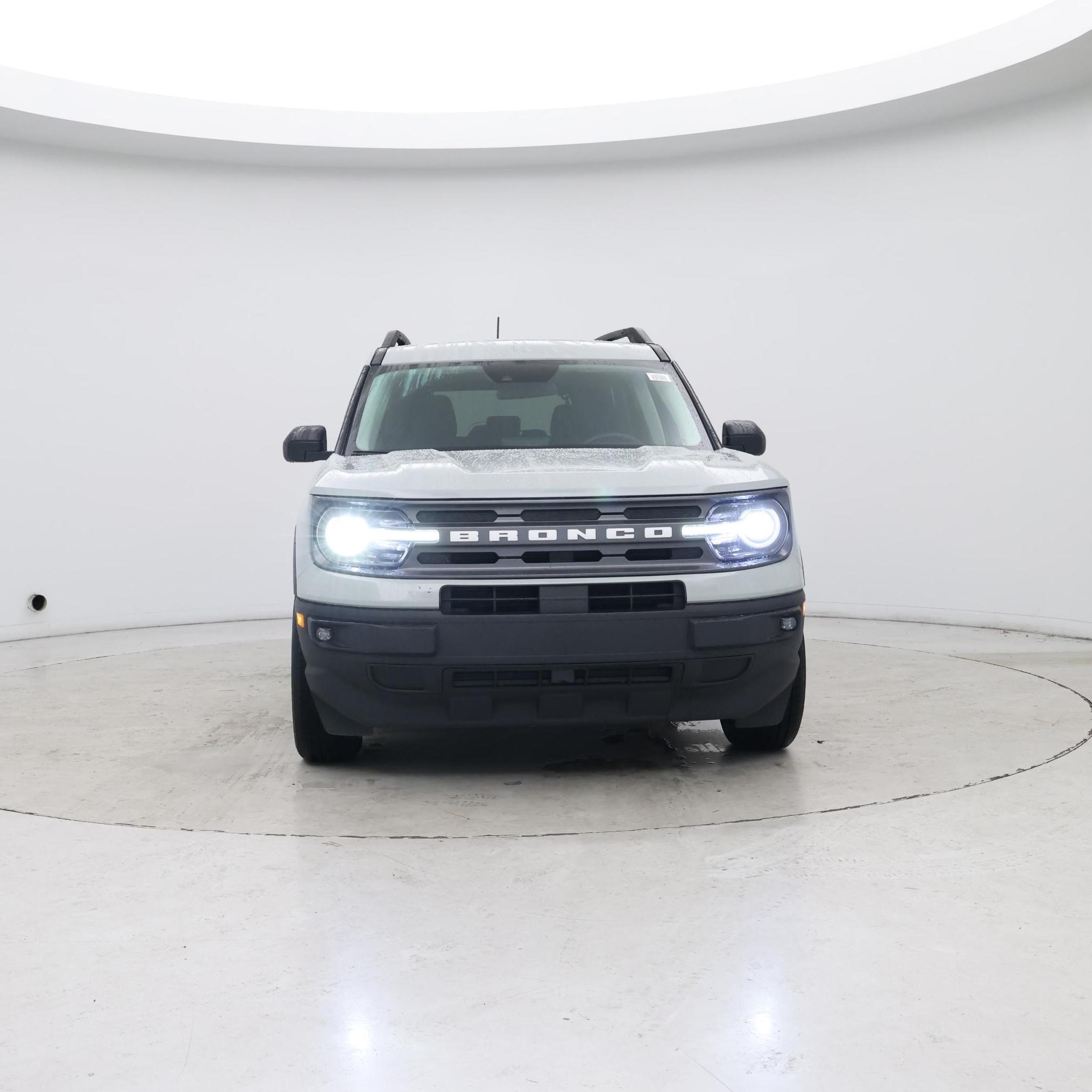 Thumbnail: 2022 Ford Bronco Sport - 5