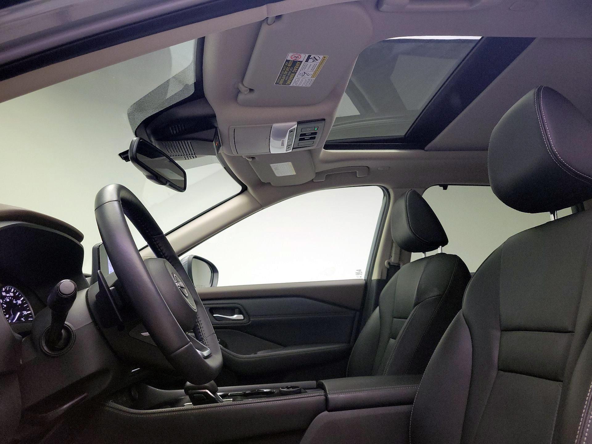 Thumbnail: 2023 Nissan Rogue - 20