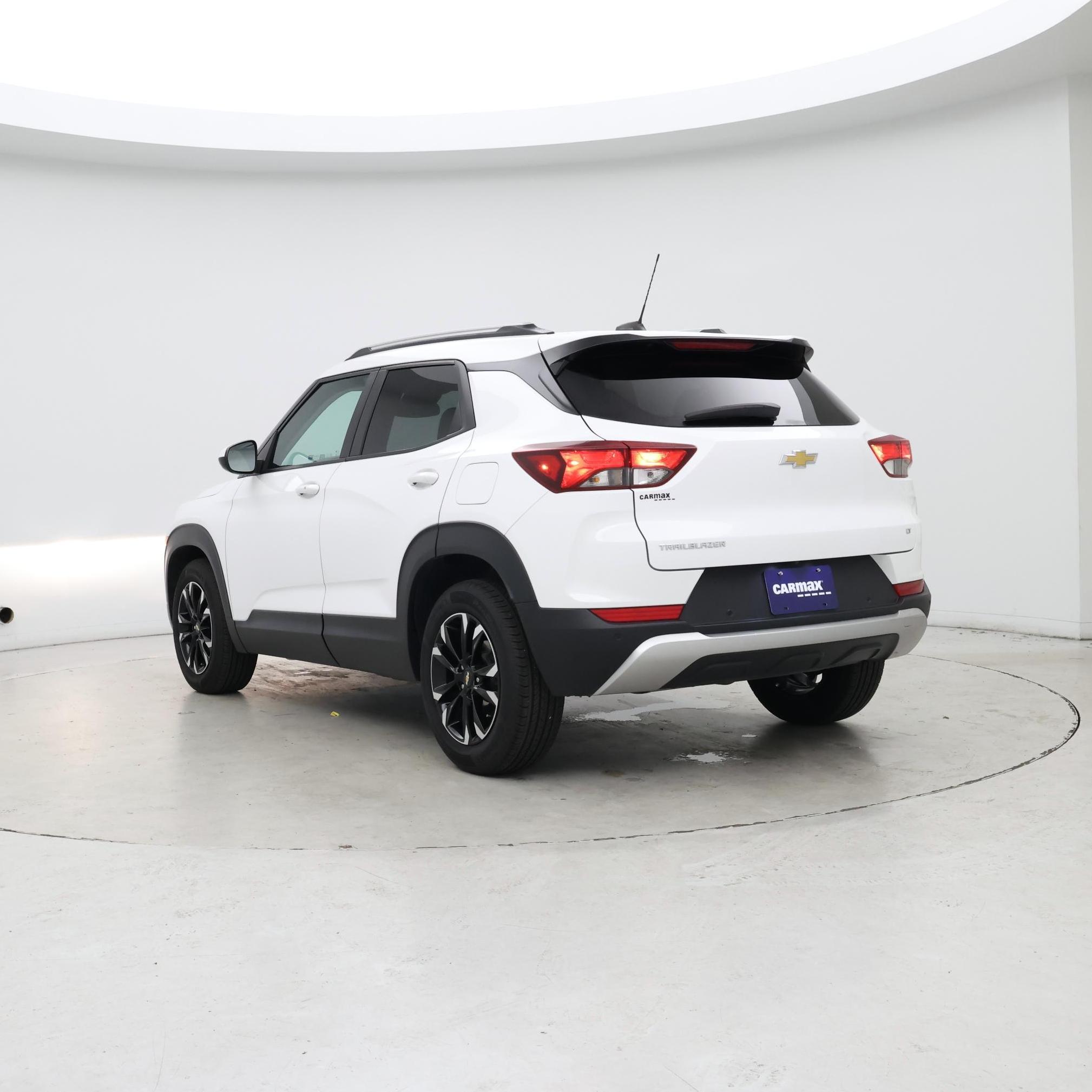 Thumbnail: 2021 Chevrolet TrailBlazer - 2