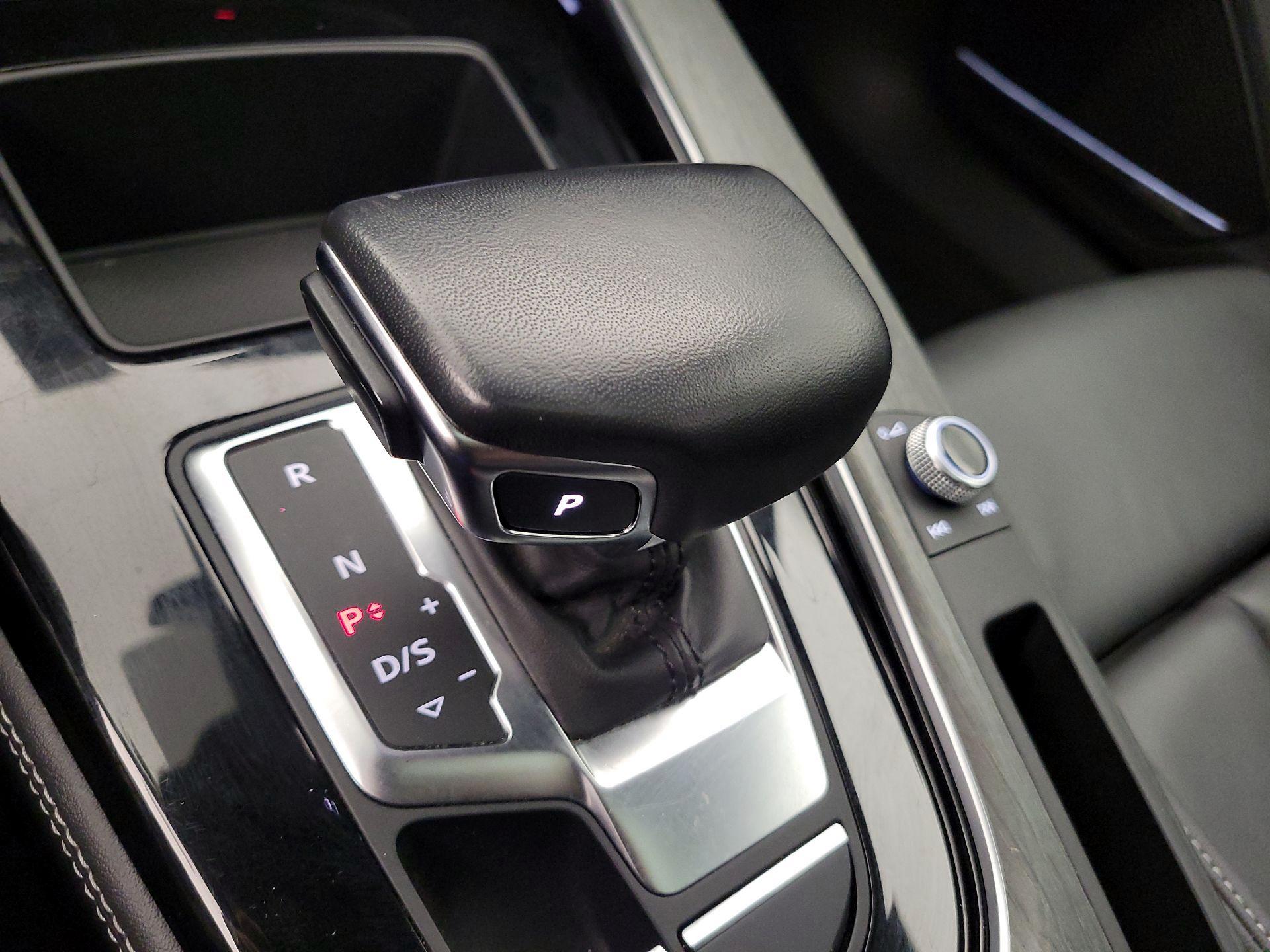 Thumbnail: 2023 Audi A4 - 17