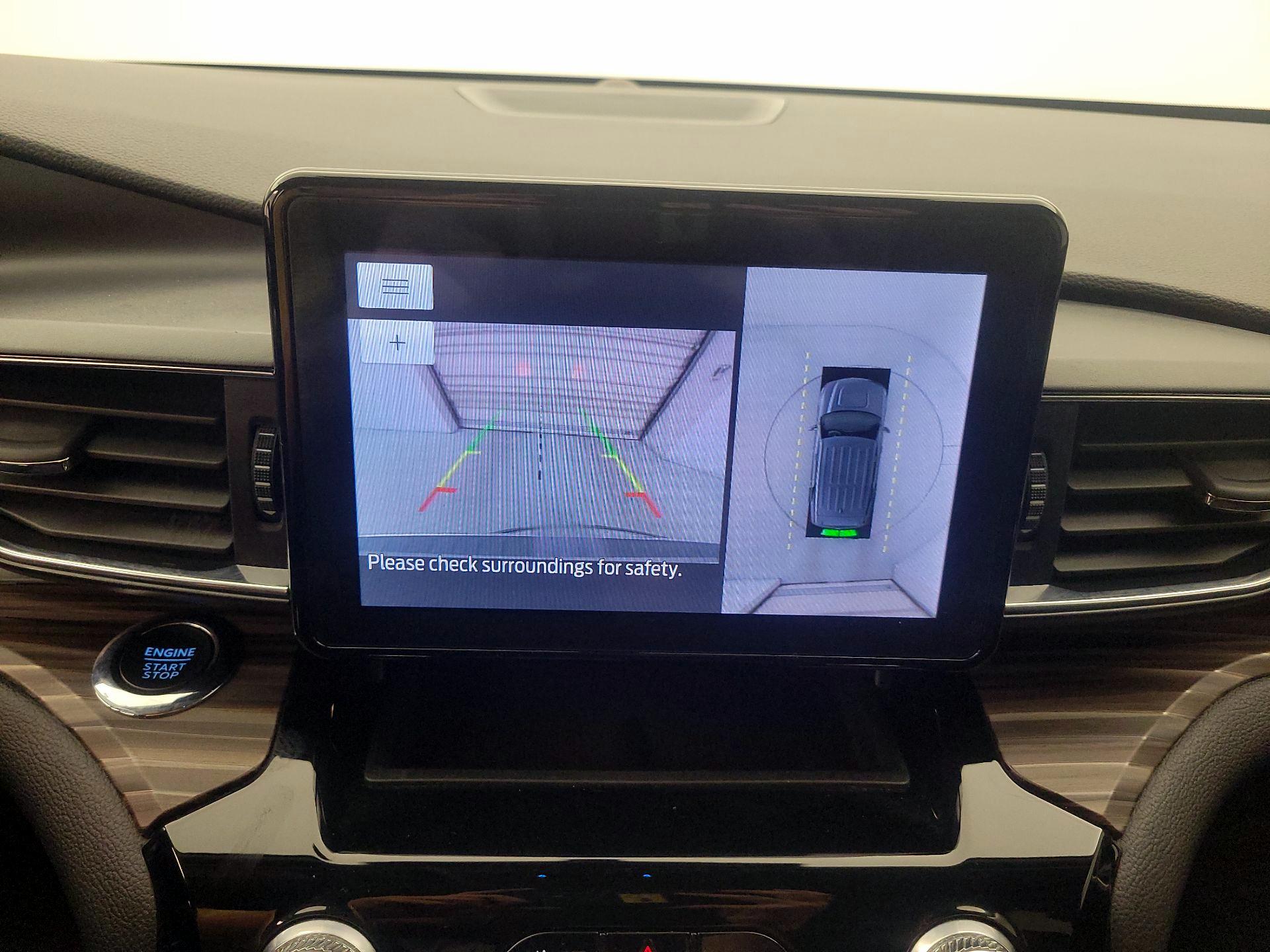 Thumbnail: 2022 Ford Explorer - 15