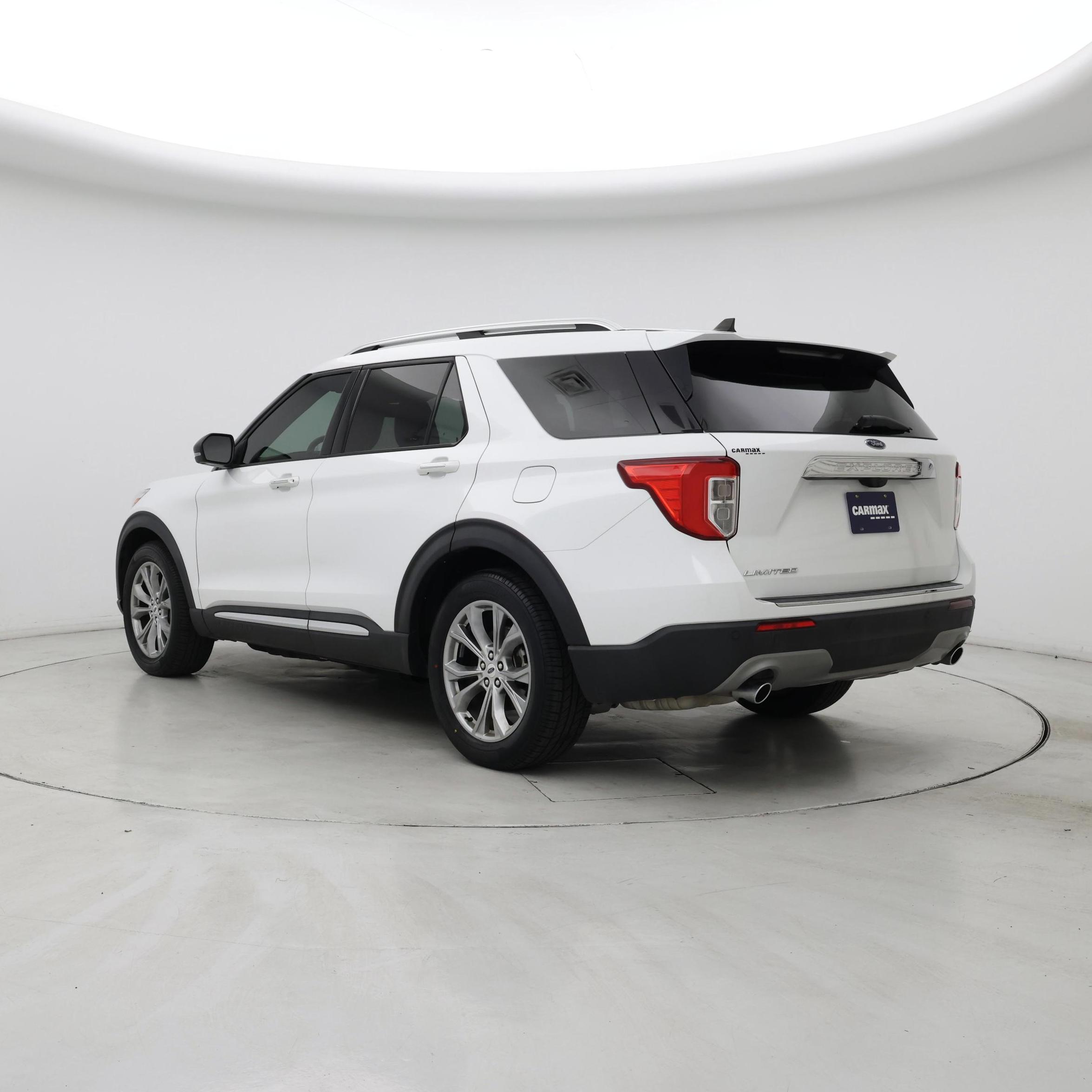 Thumbnail: 2022 Ford Explorer - 2