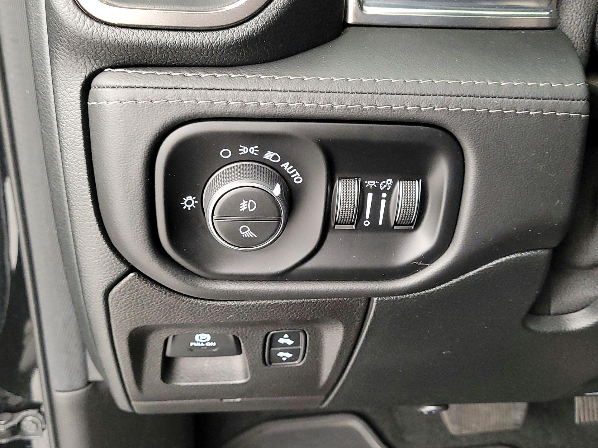 Thumbnail: 2021 RAM 1500 - 13