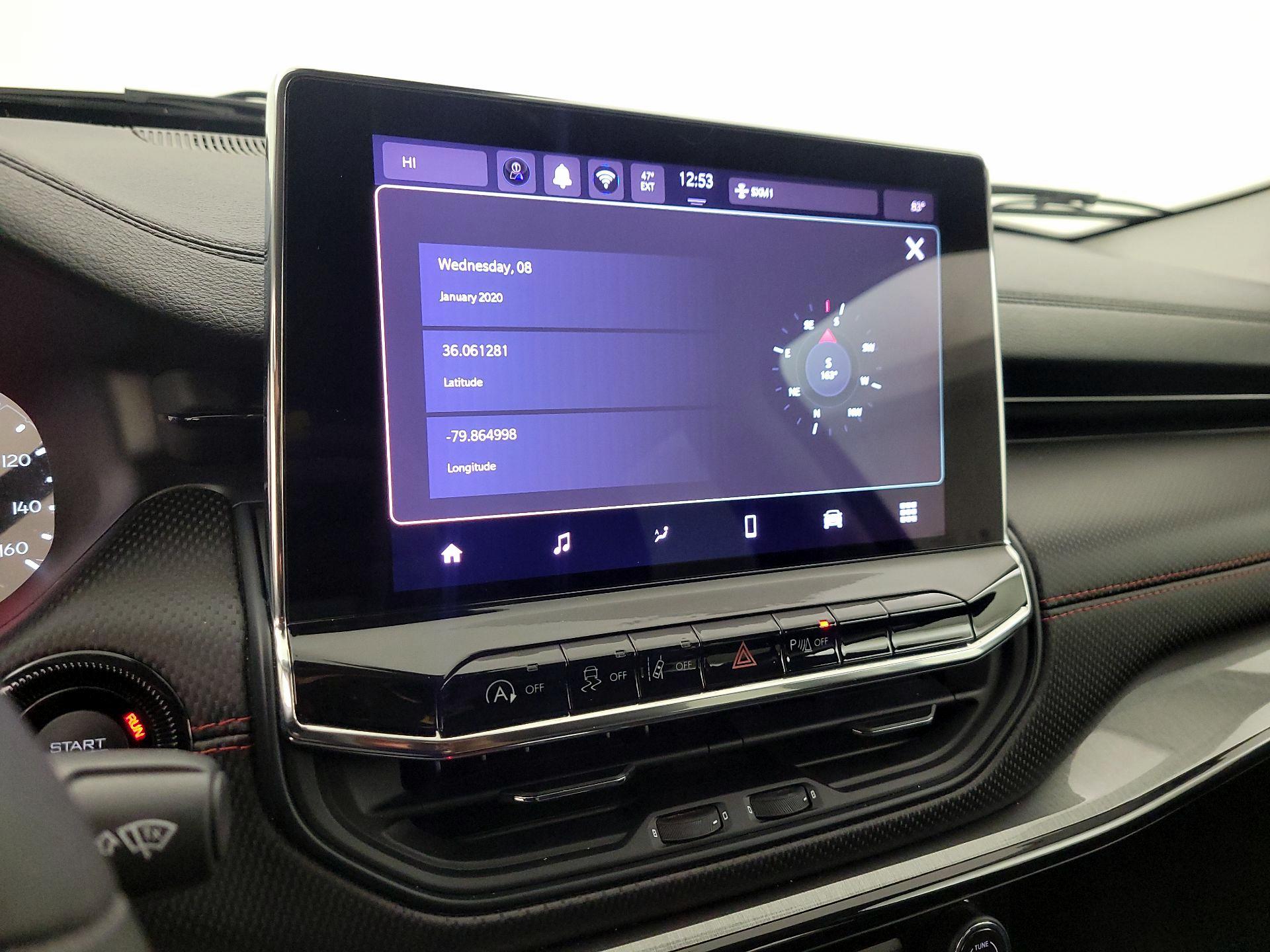 Thumbnail: 2022 Jeep Compass - 14