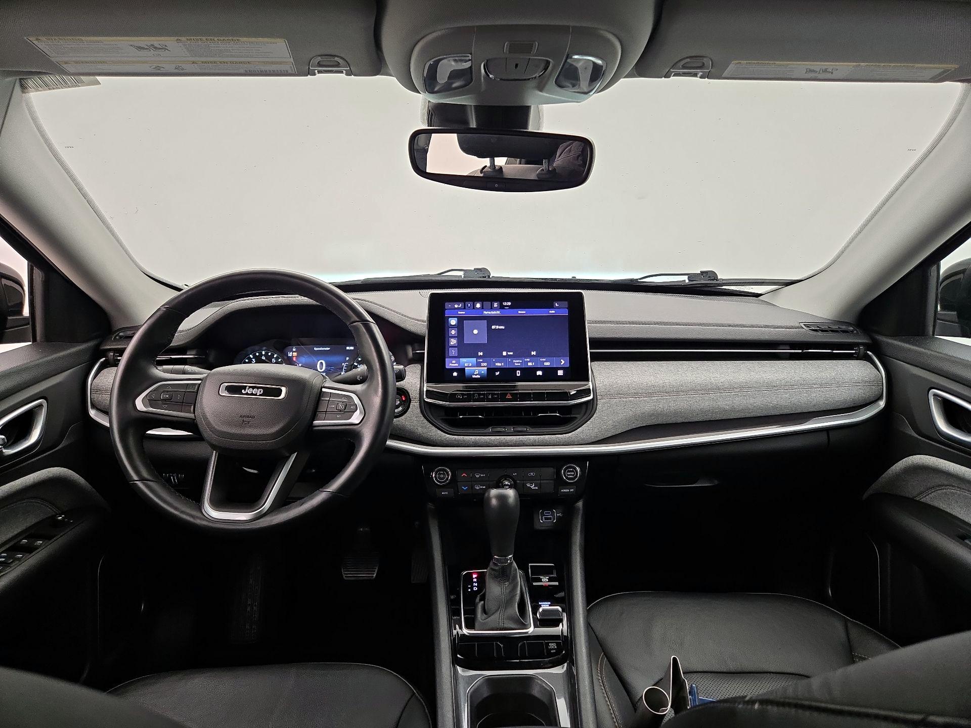 Thumbnail: 2022 Jeep Compass - 9