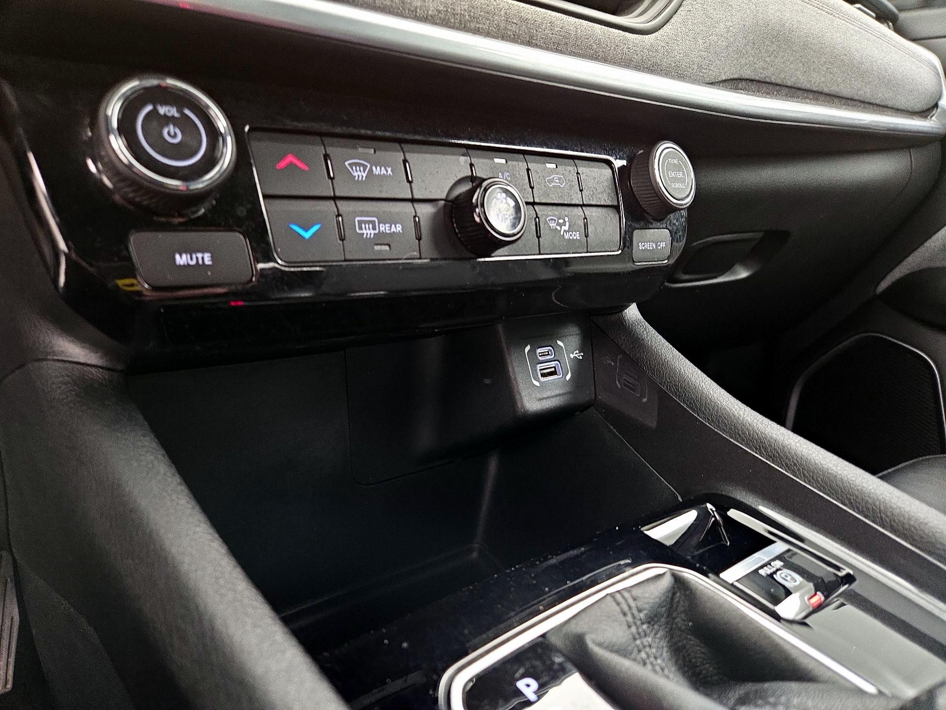 Thumbnail: 2022 Jeep Compass - 18