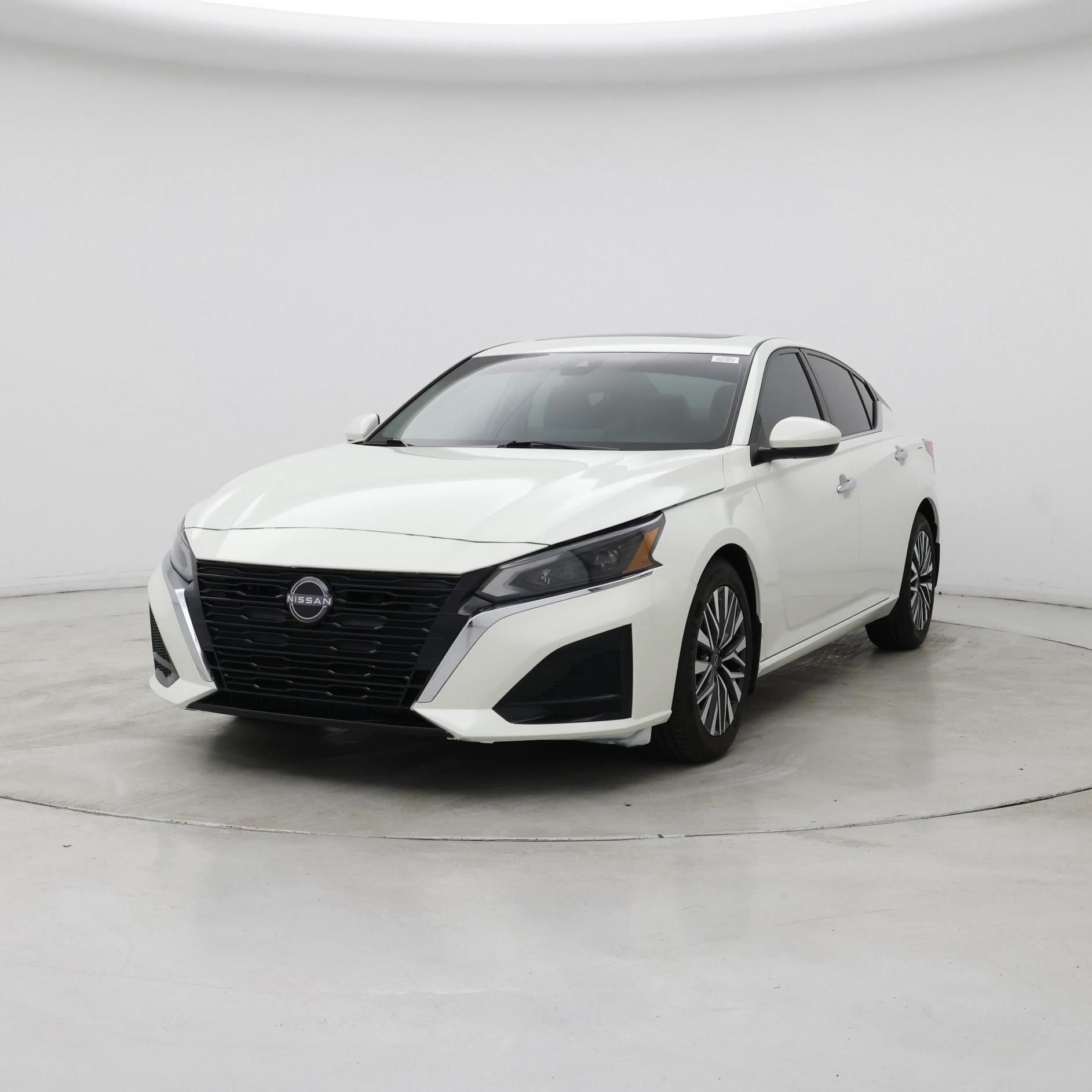 Thumbnail: 2023 Nissan Altima - 4