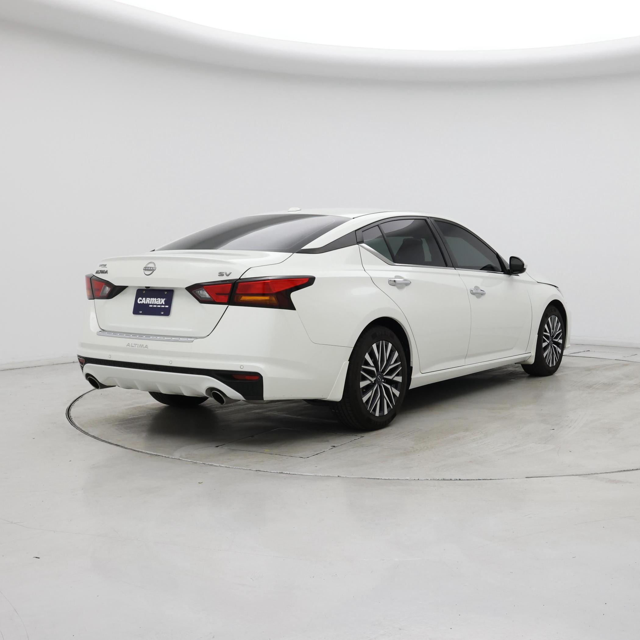 Thumbnail: 2023 Nissan Altima - 8