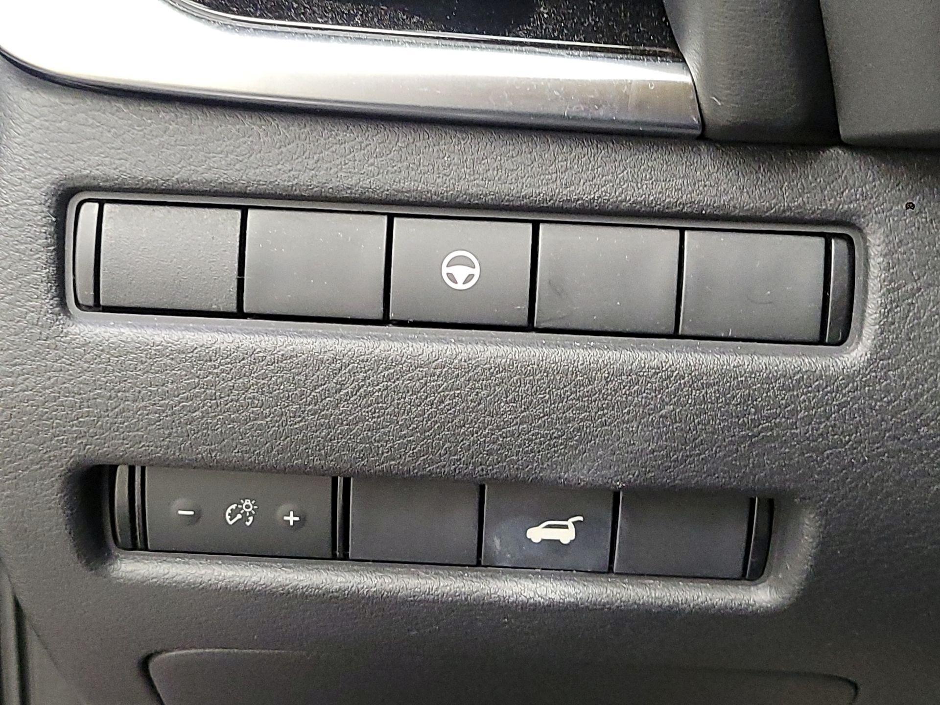 Thumbnail: 2023 Nissan Rogue - 13