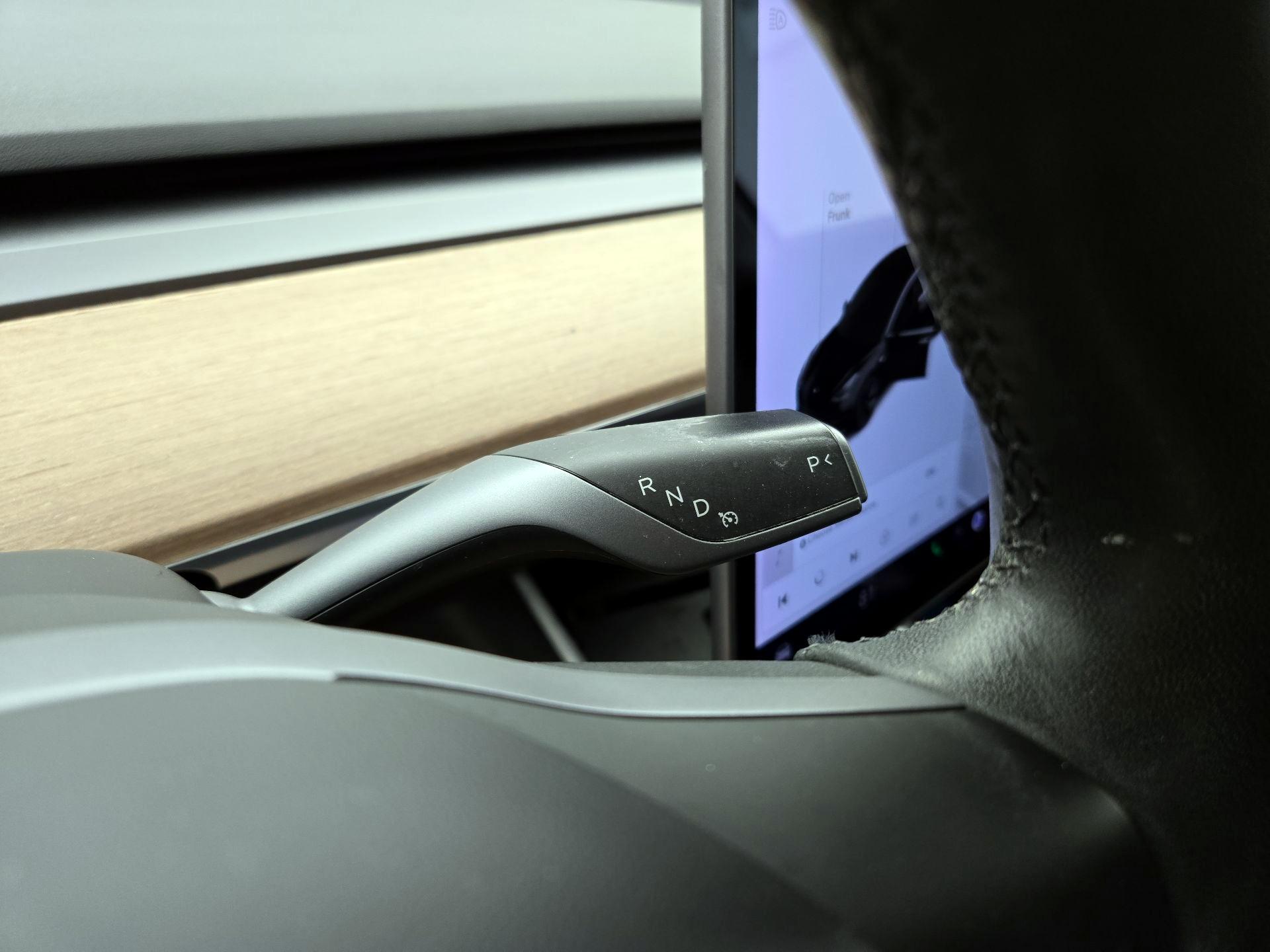 Thumbnail: 2020 Tesla Model 3 - 17