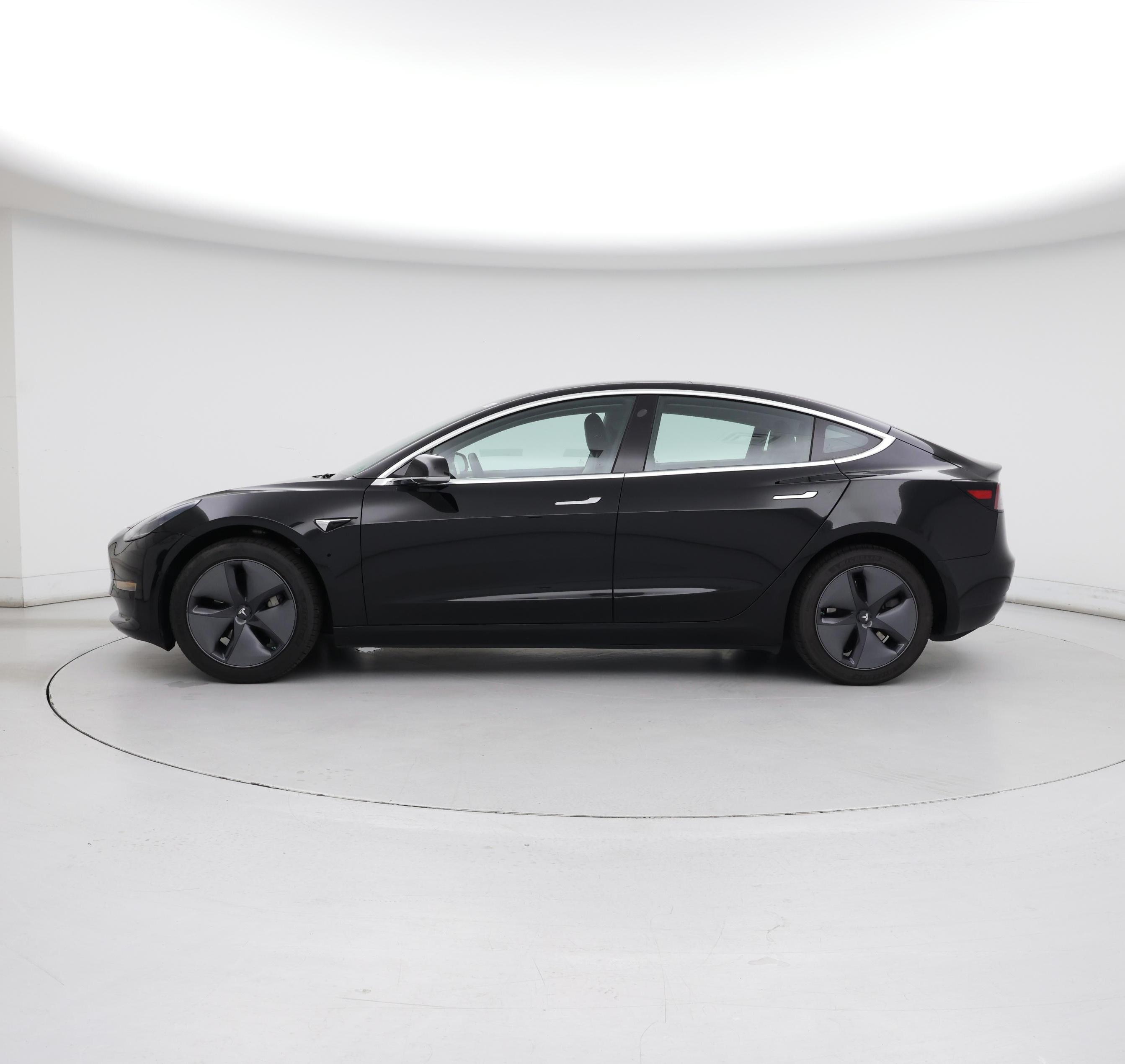 Thumbnail: 2020 Tesla Model 3 - 3