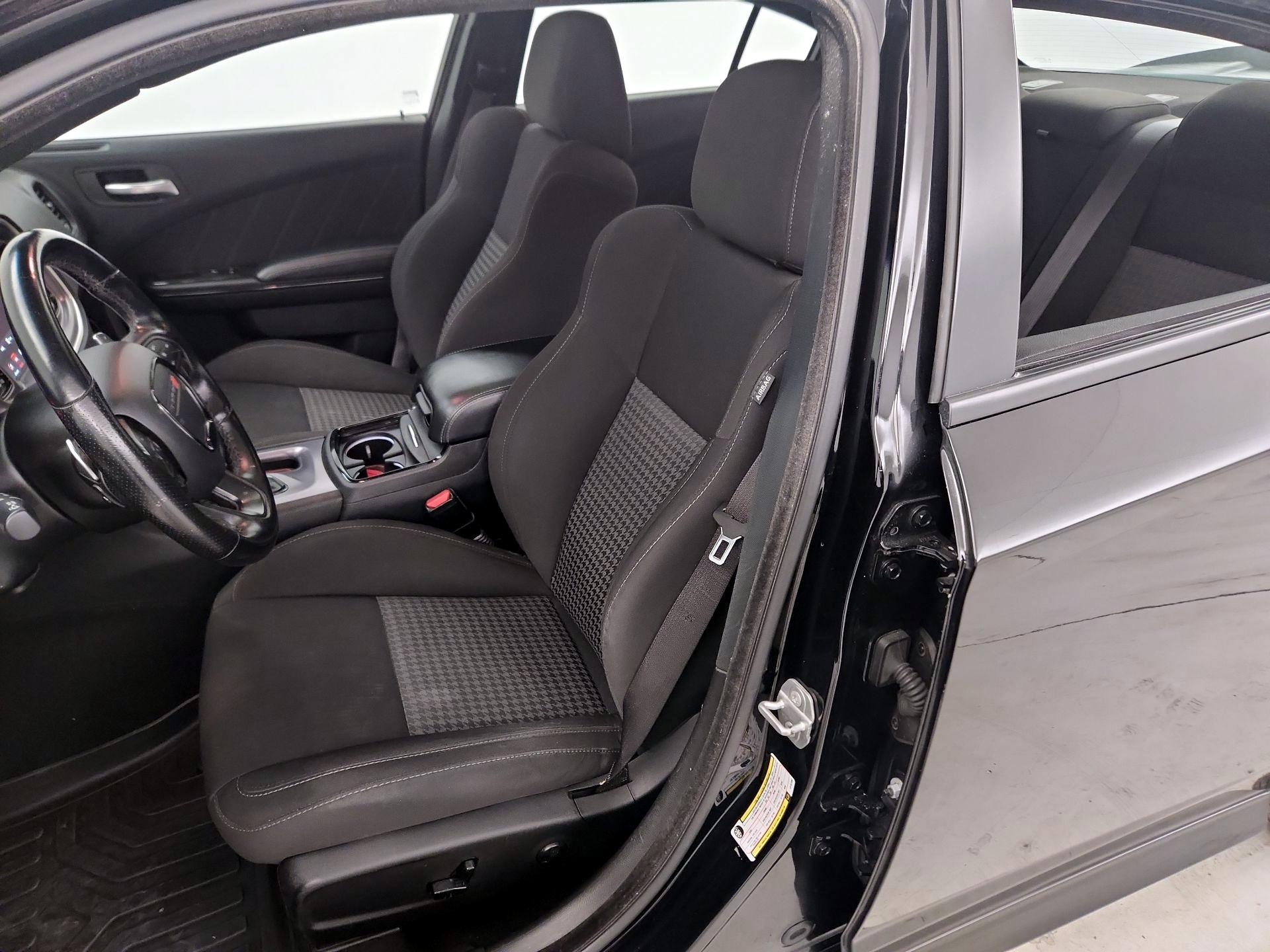 Thumbnail: 2020 Dodge Charger - 11