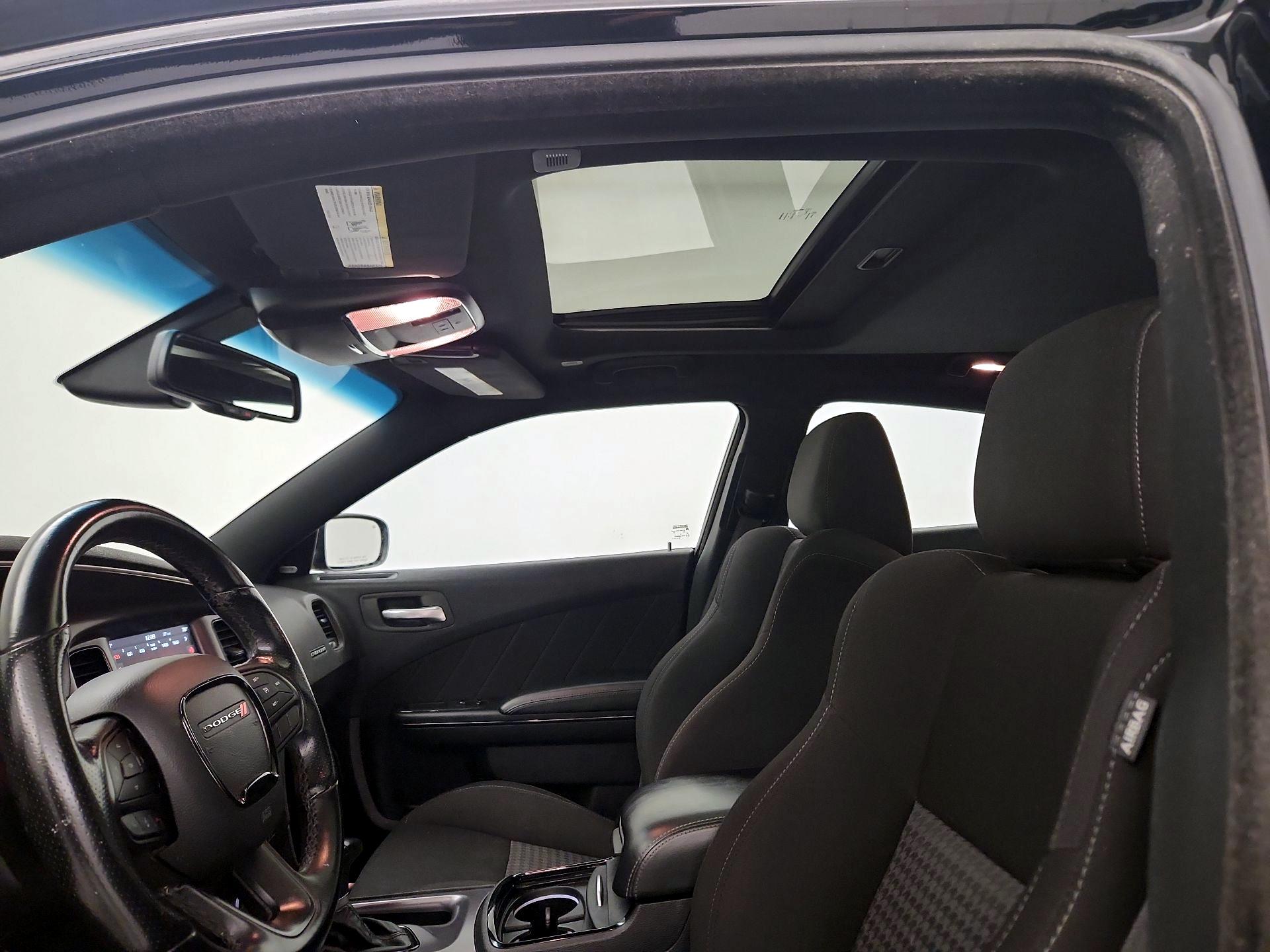 Thumbnail: 2020 Dodge Charger - 19