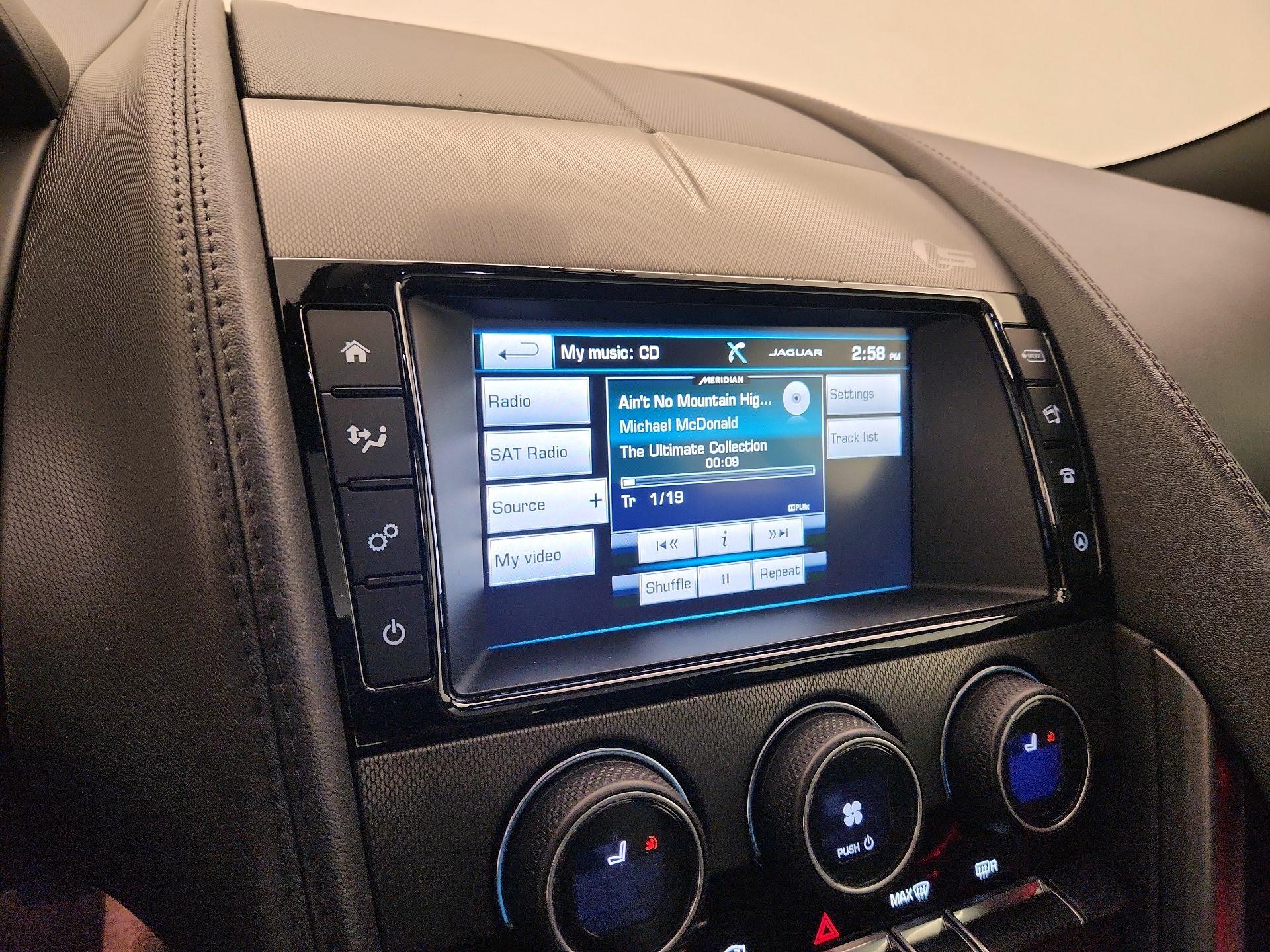 Thumbnail: 2017 Jaguar F-Type - 14