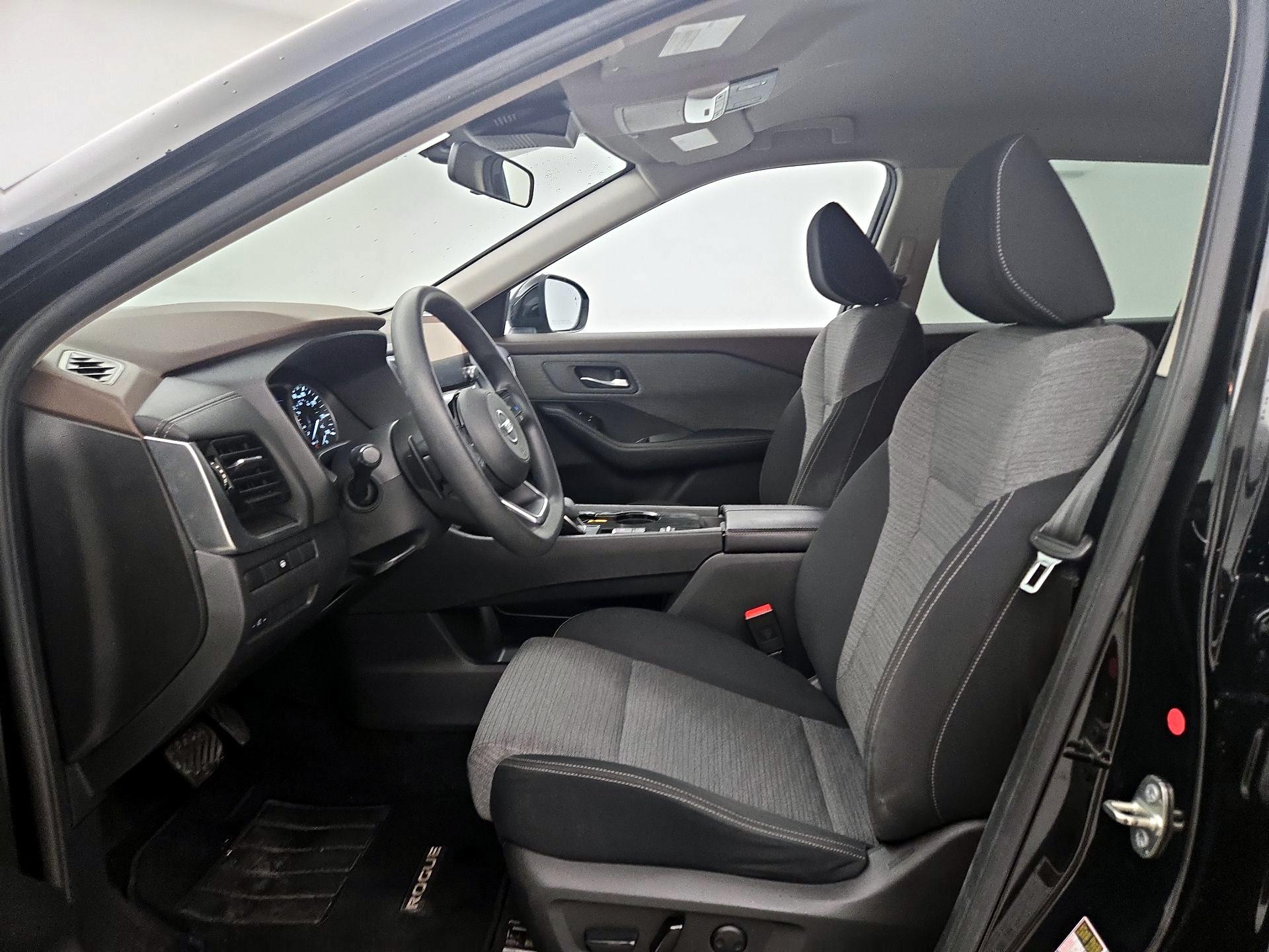 Thumbnail: 2021 Nissan Rogue - 11