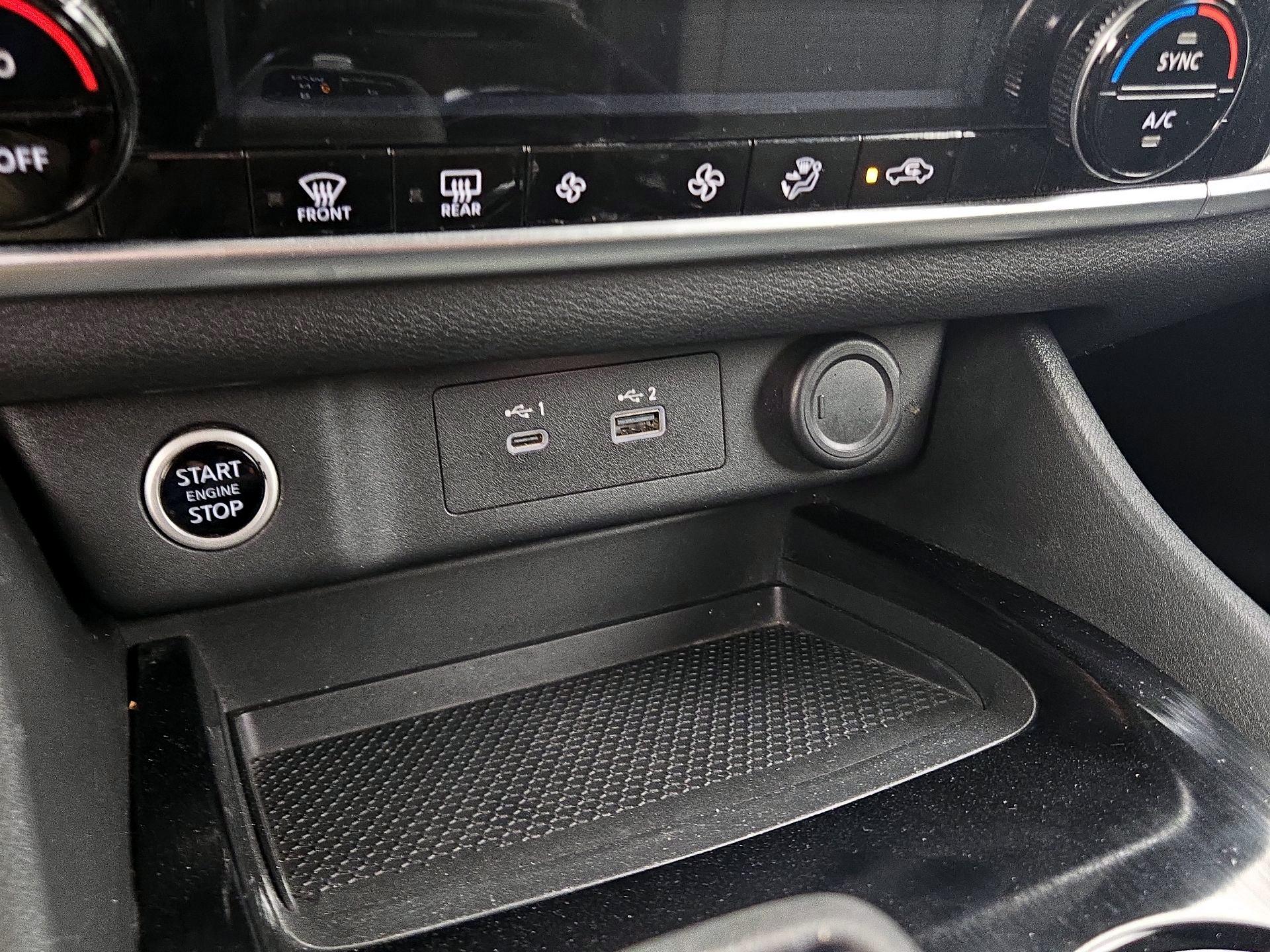 Thumbnail: 2021 Nissan Rogue - 18