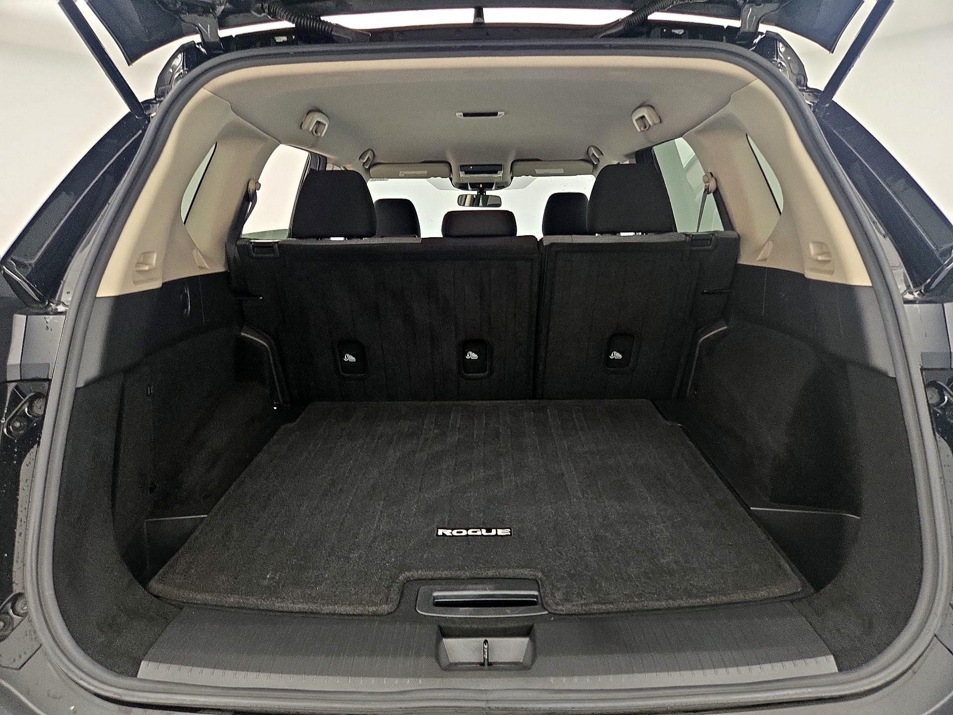 Thumbnail: 2021 Nissan Rogue - 20