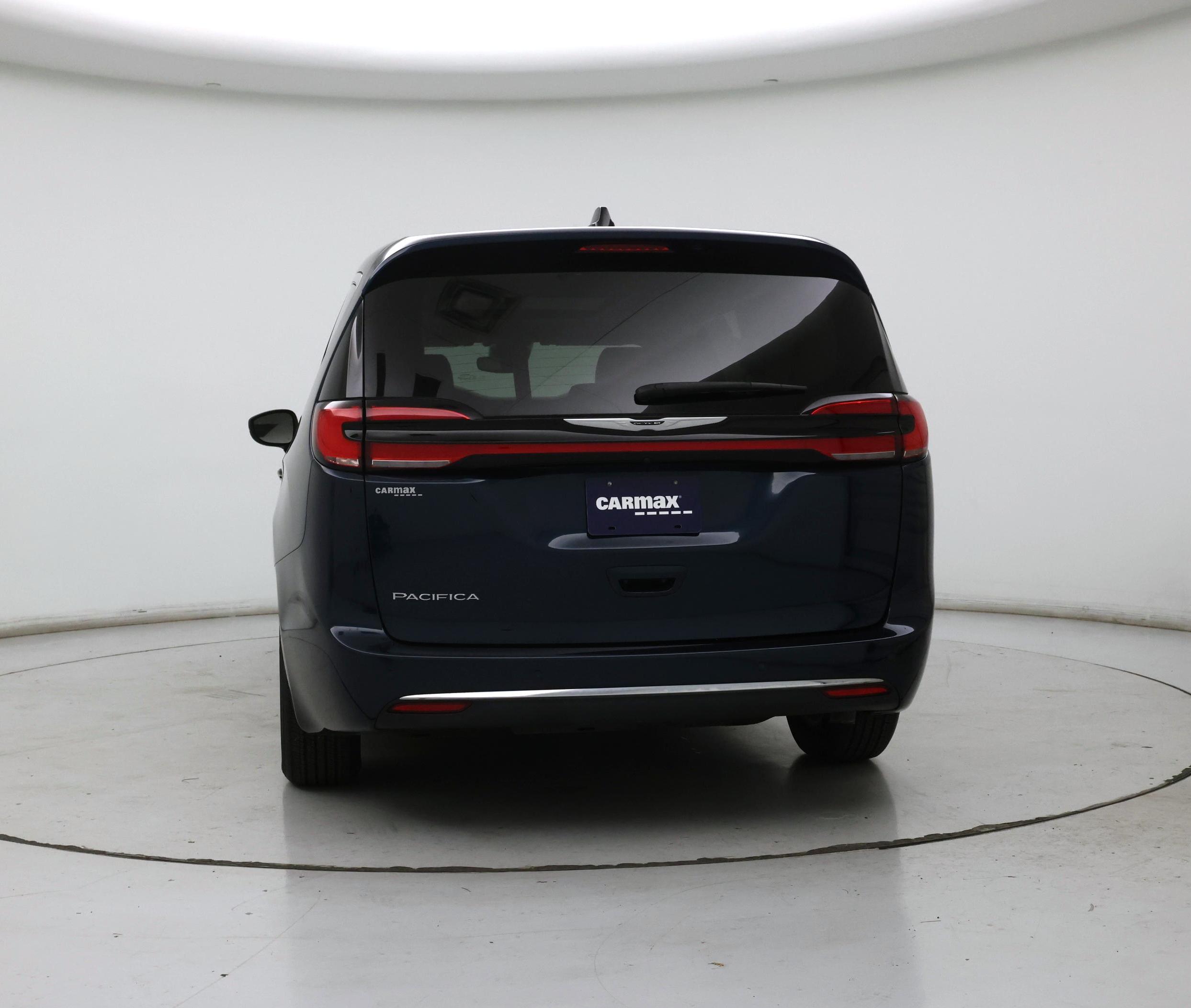 Thumbnail: 2023 Chrysler Pacifica - 6