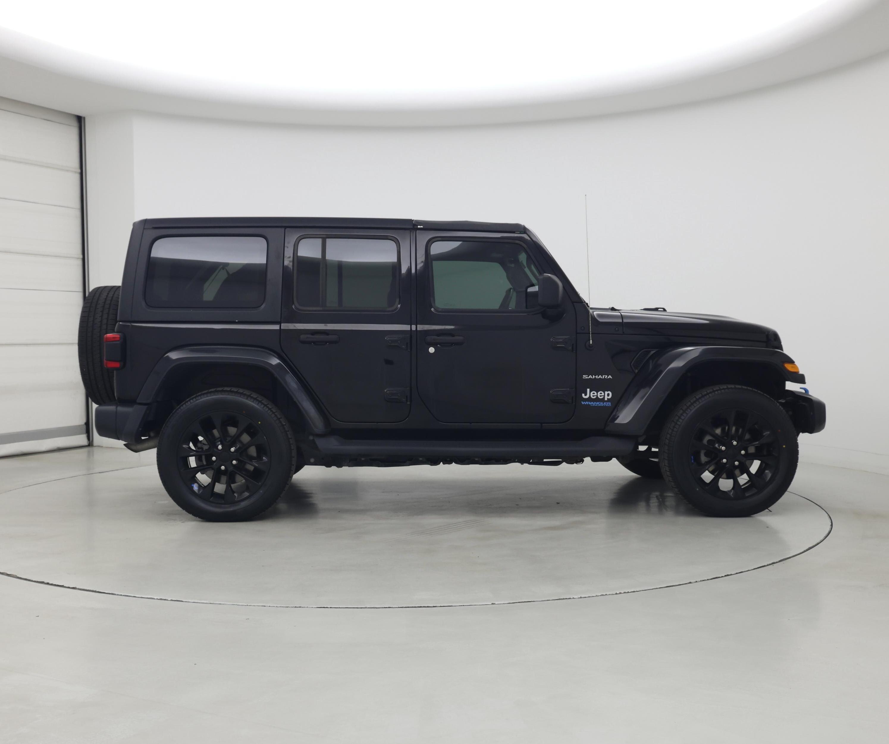 Thumbnail: 2022 Jeep Wrangler - 7