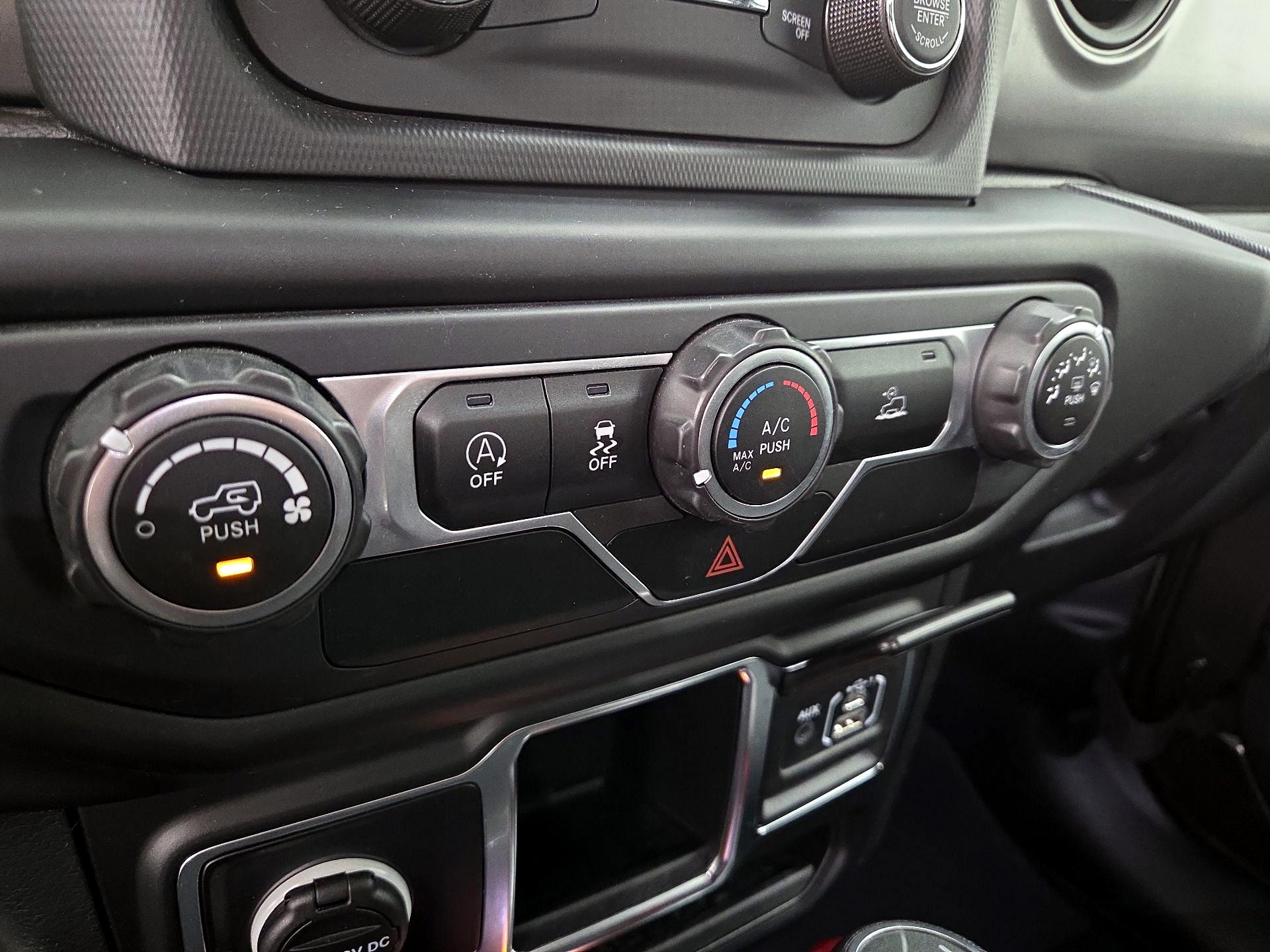 Thumbnail: 2021 Jeep Wrangler - 16