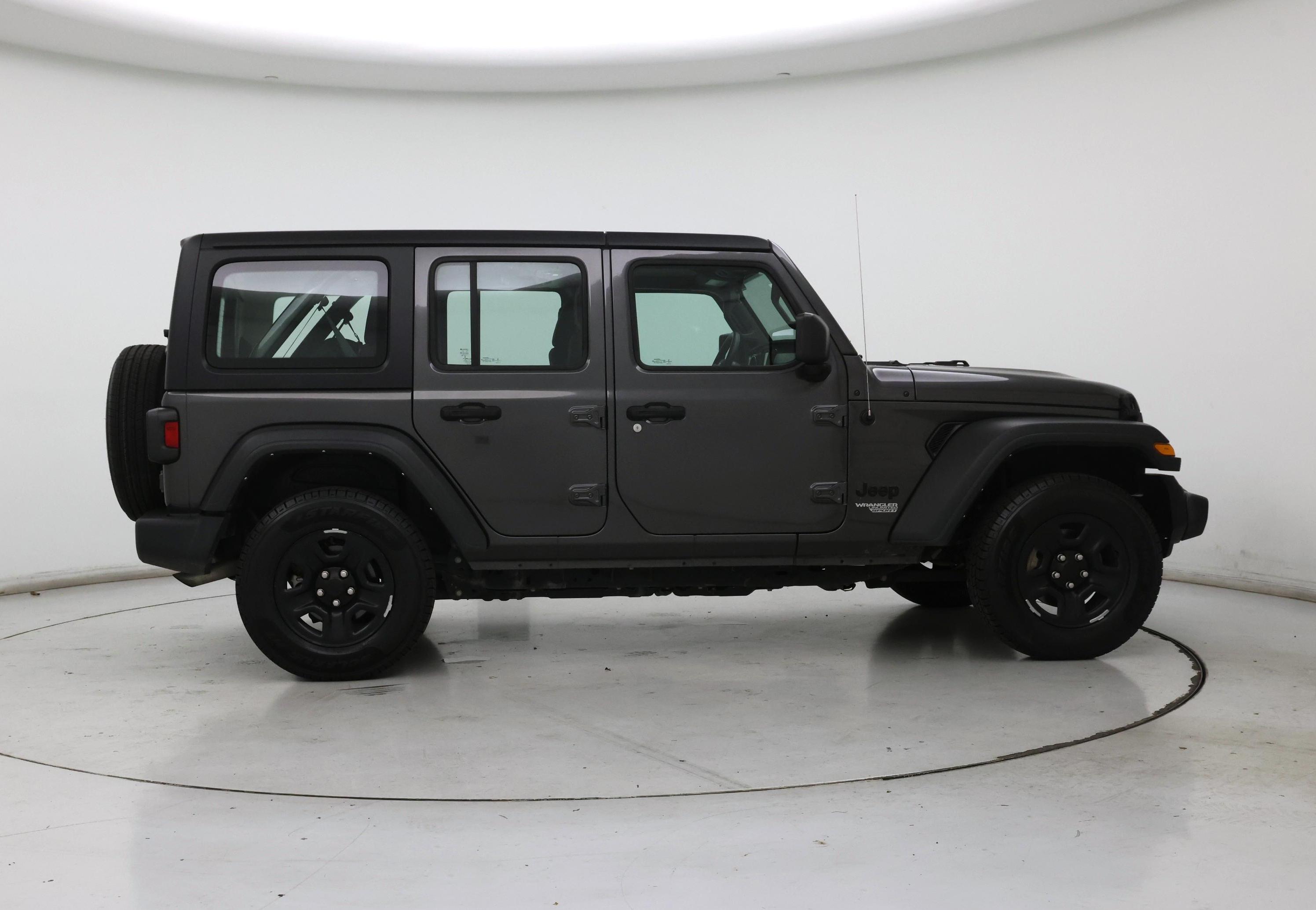 Thumbnail: 2021 Jeep Wrangler - 7