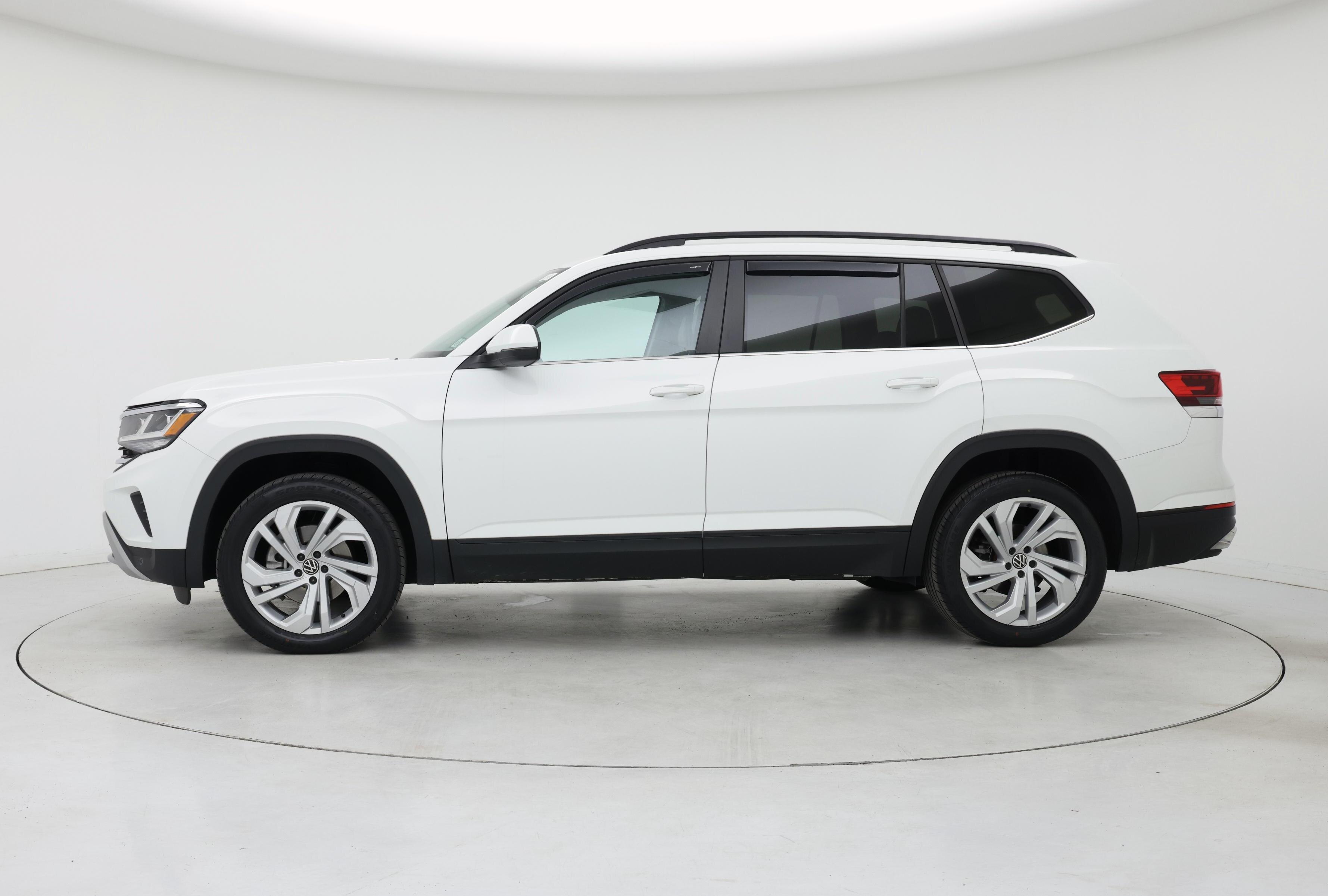 Thumbnail: 2021 Volkswagen Atlas - 3