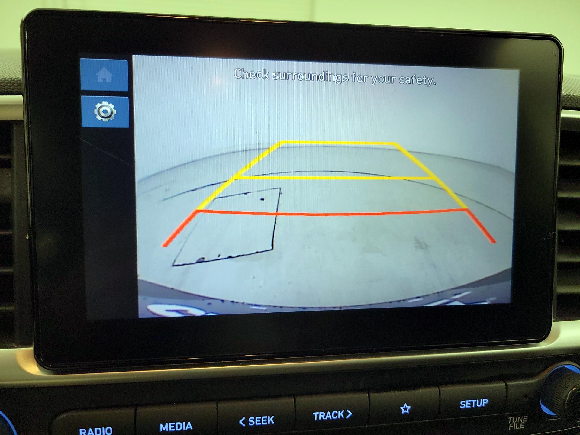 Thumbnail: 2023 Hyundai Venue - 14