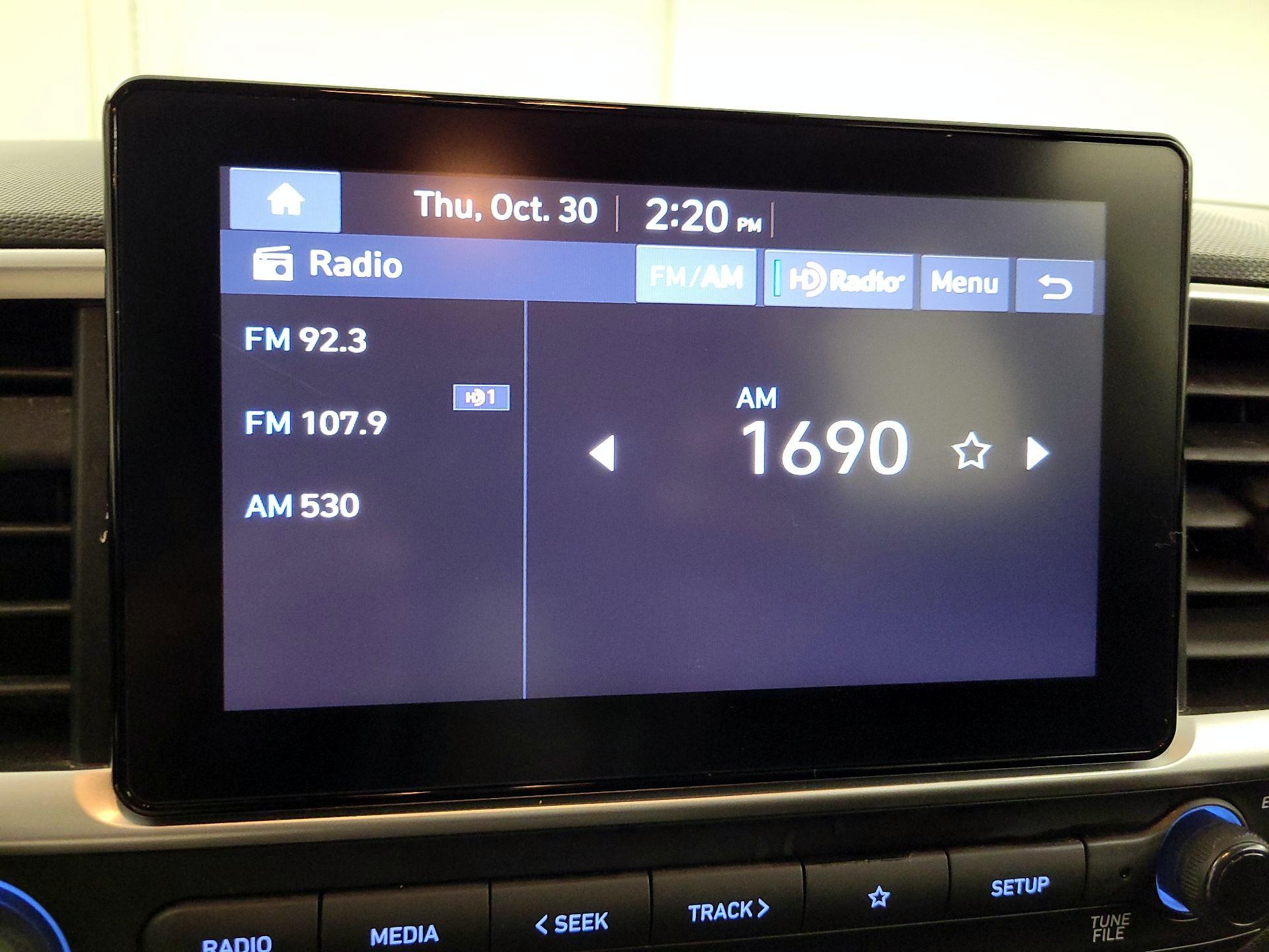 Thumbnail: 2023 Hyundai Venue - 15