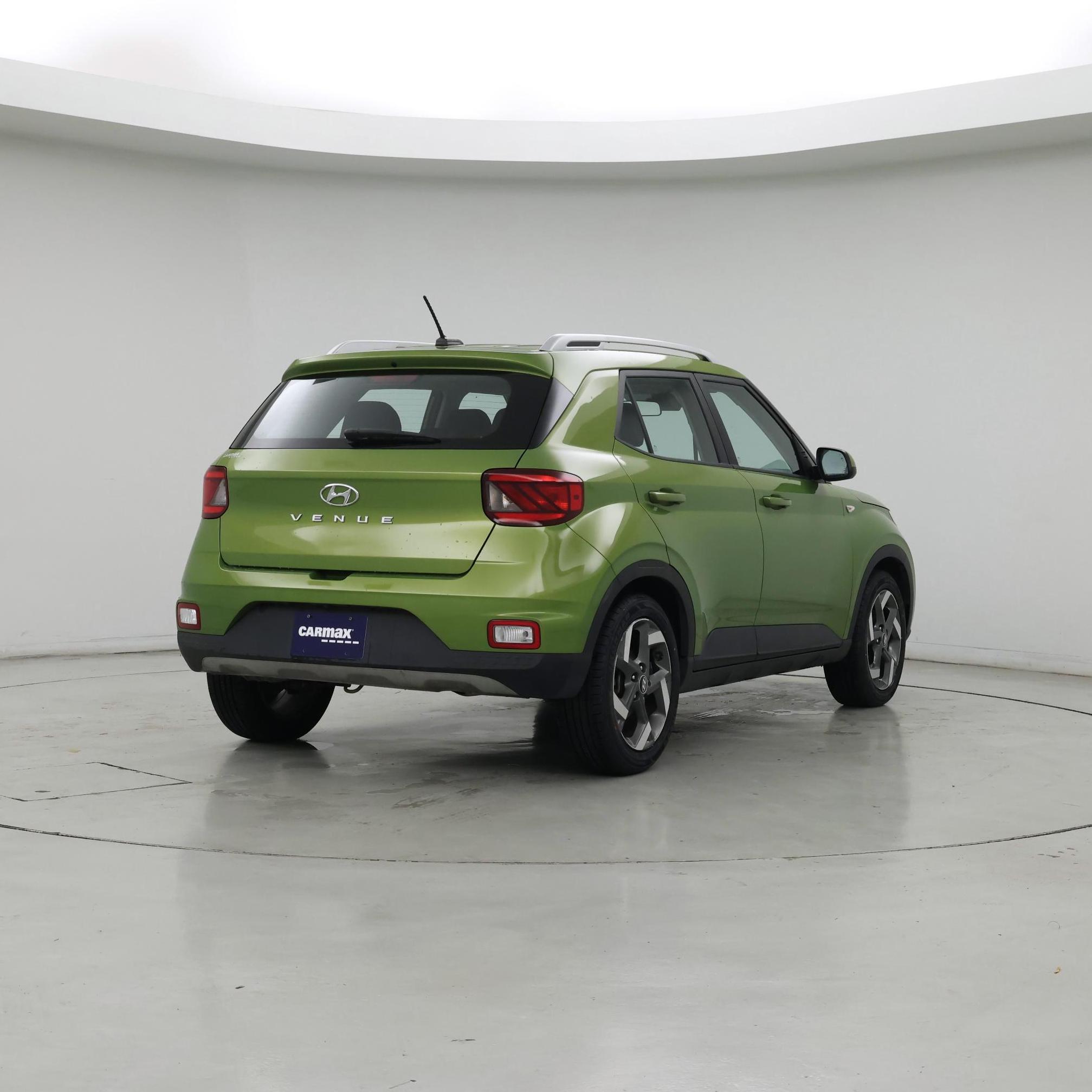 Thumbnail: 2023 Hyundai Venue - 8