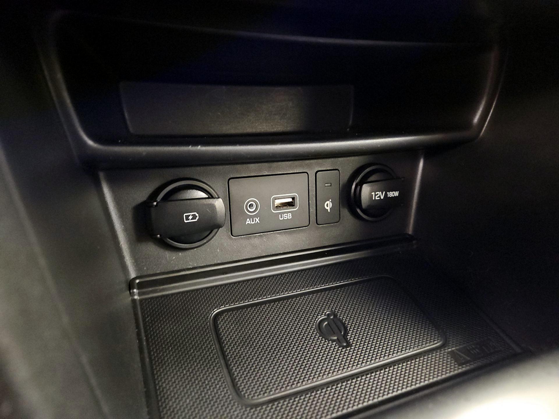 Thumbnail: 2020 Hyundai Kona - 19