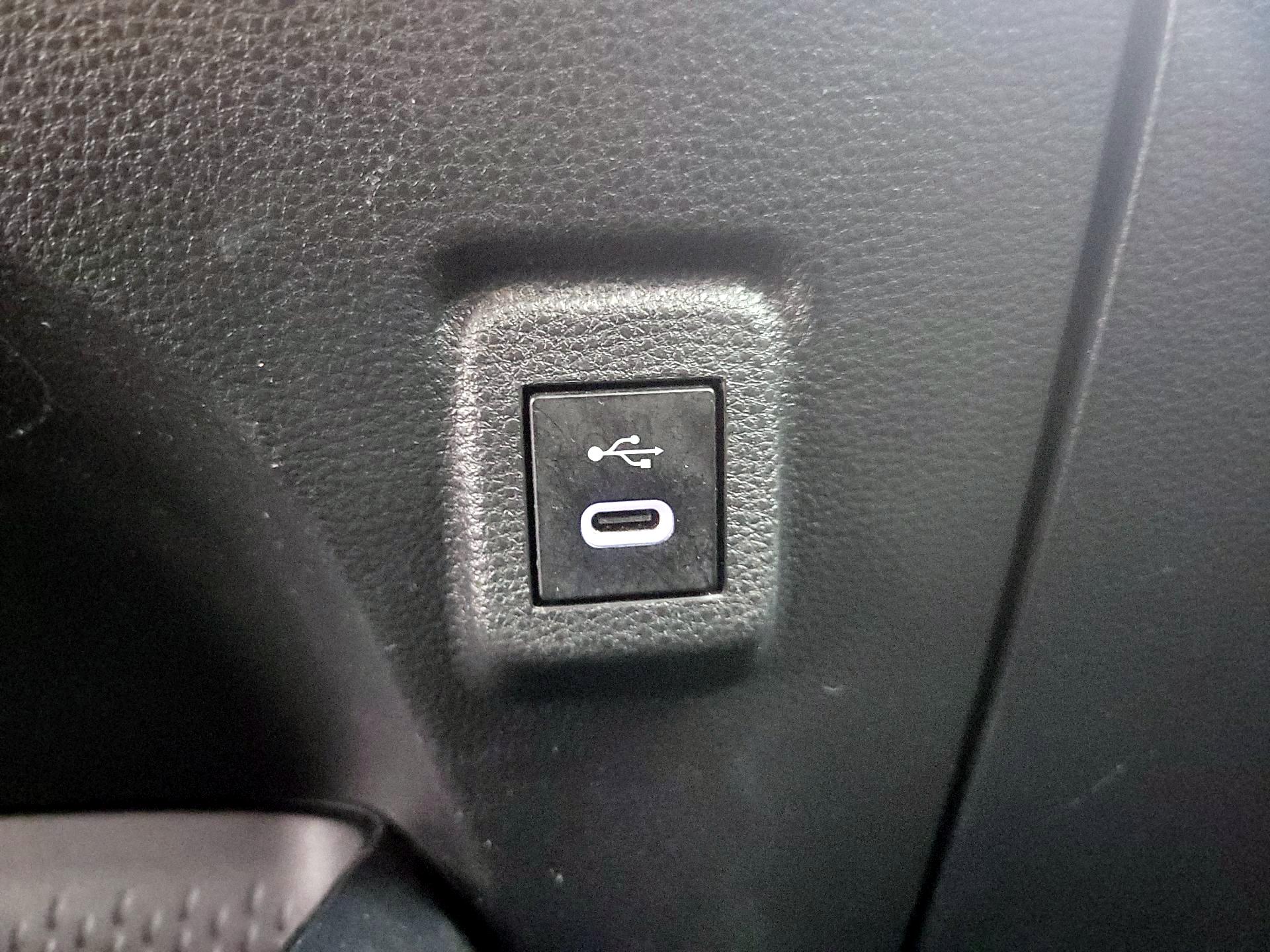 Thumbnail: 2023 Toyota Corolla - 18