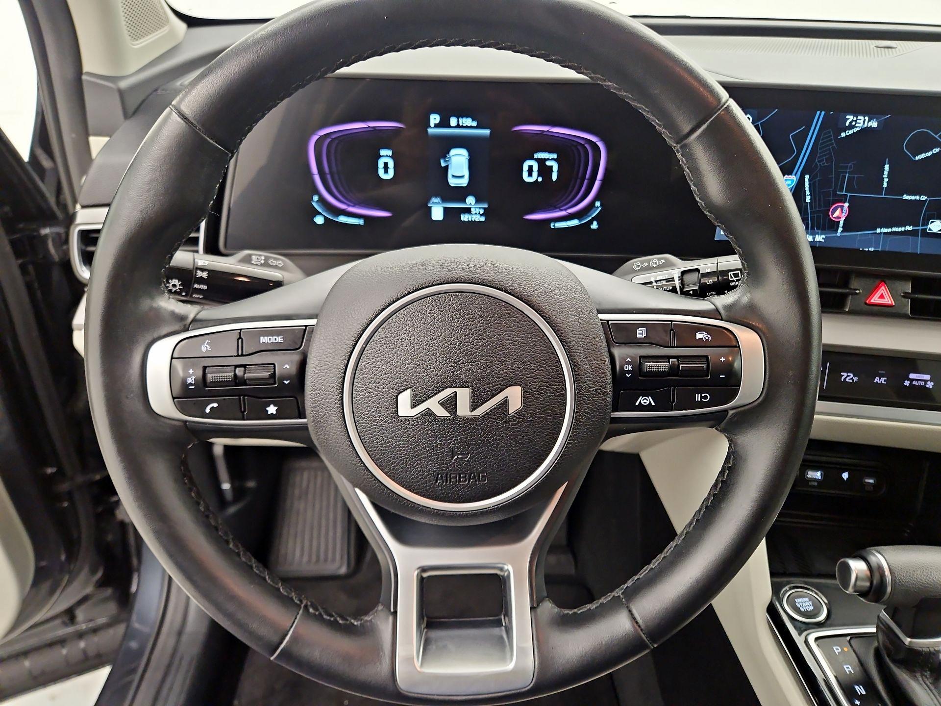 Thumbnail: 2023 Kia Sportage - 10