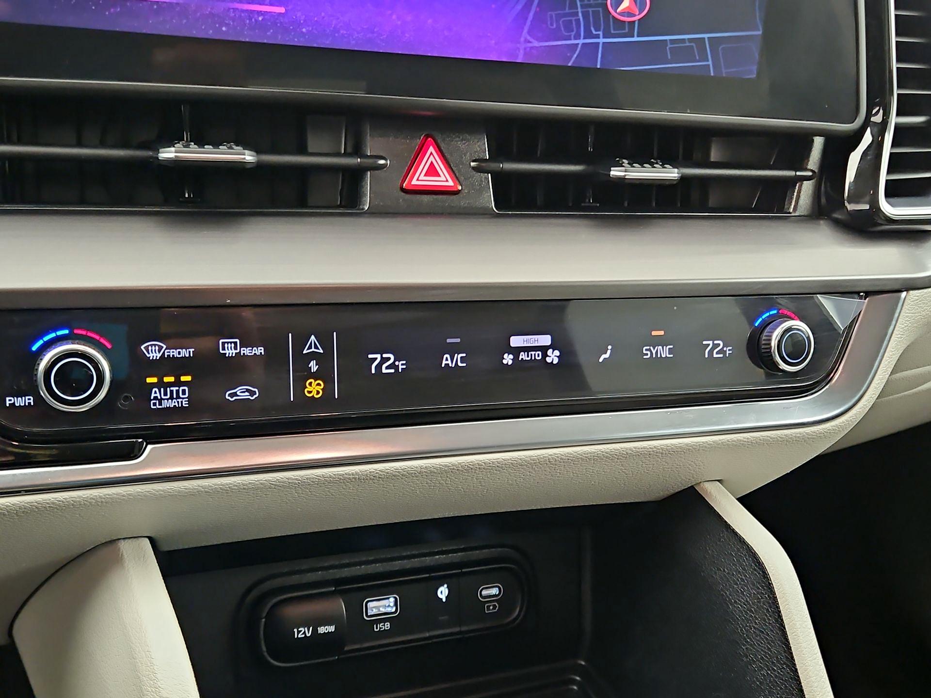 Thumbnail: 2023 Kia Sportage - 17