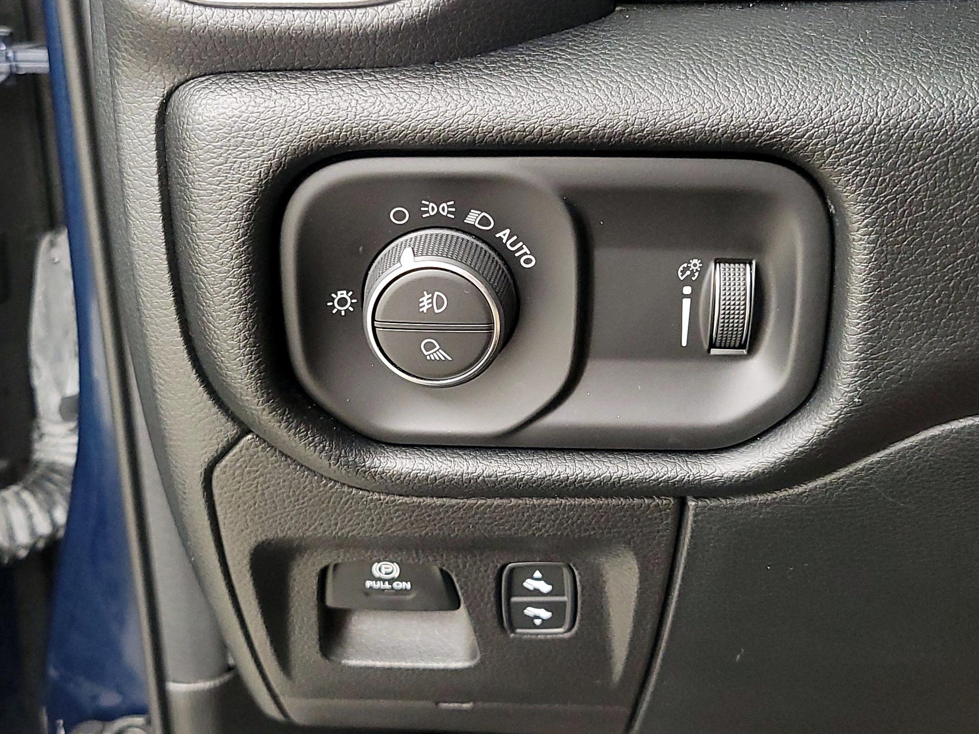 Thumbnail: 2022 RAM 1500 - 13