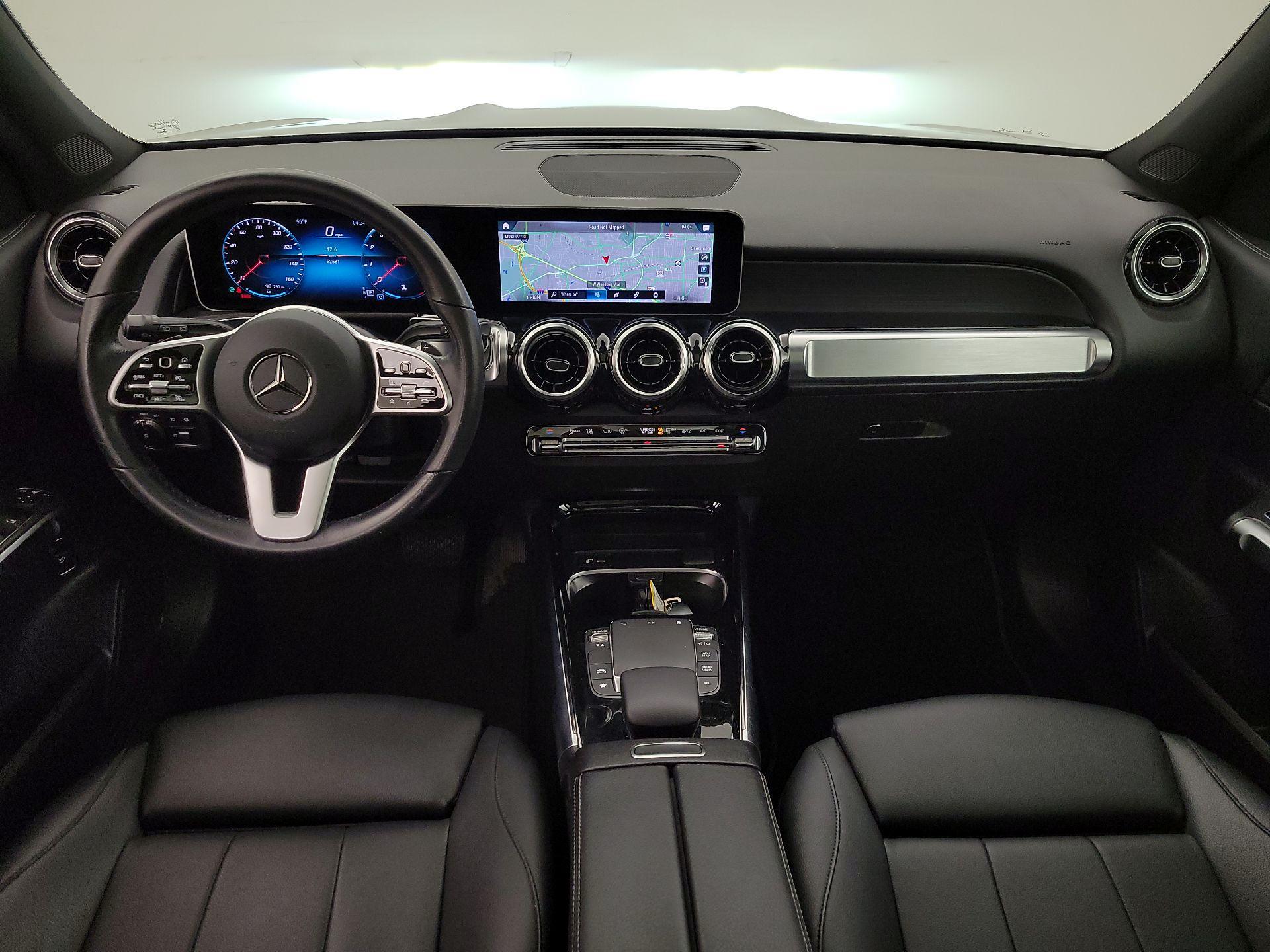 Thumbnail: 2021 Mercedes-Benz GLB - 9