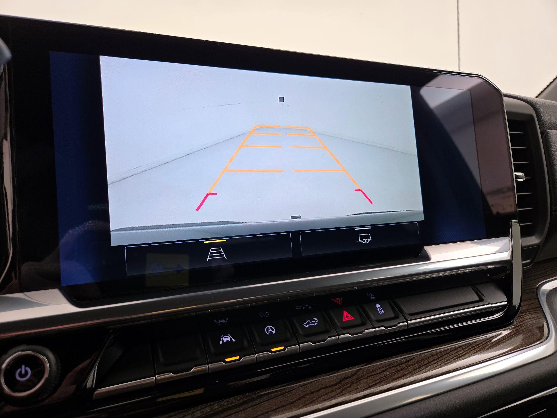 Thumbnail: 2022 Chevrolet Silverado 1500 - 14