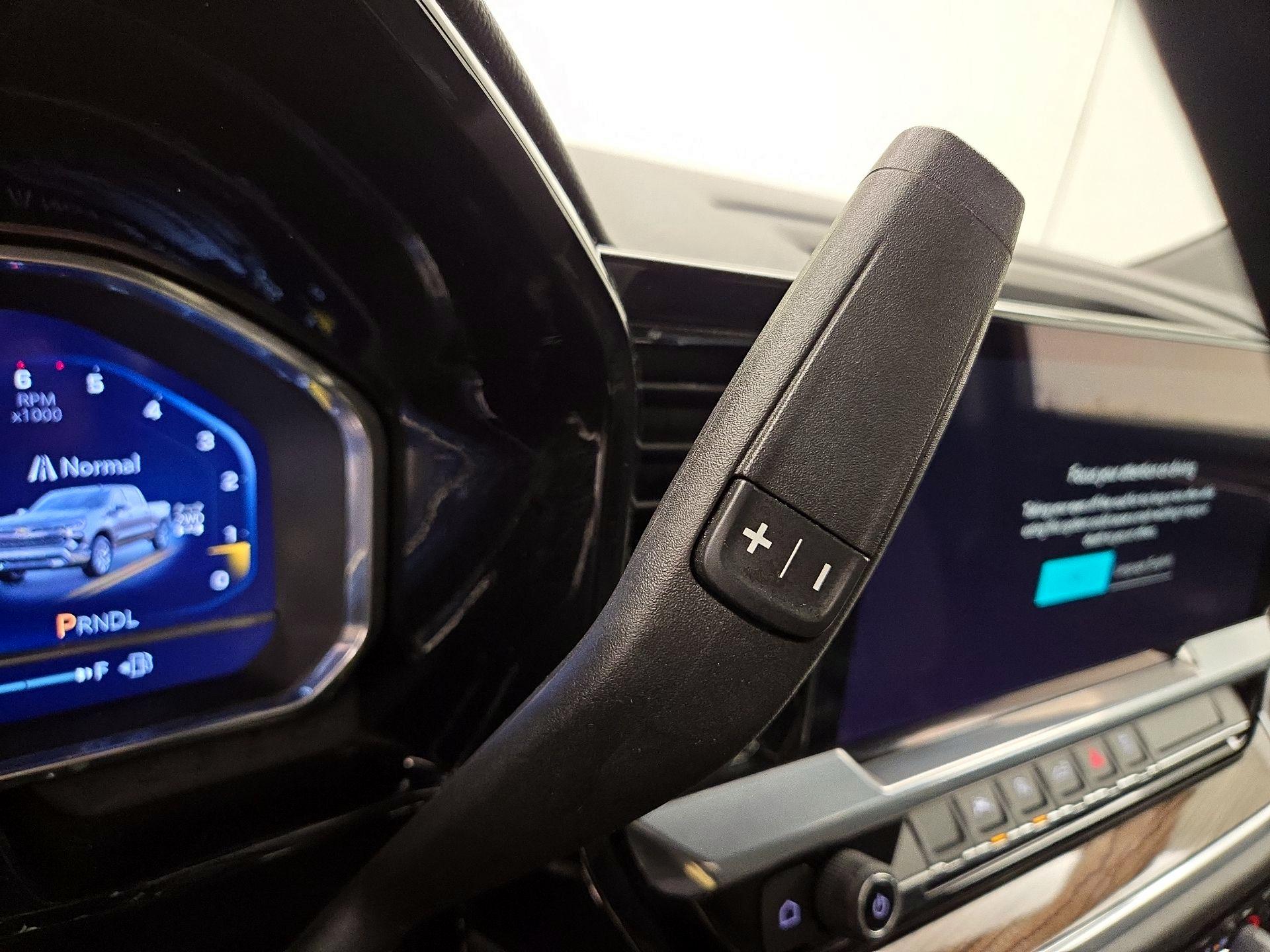 Thumbnail: 2022 Chevrolet Silverado 1500 - 17