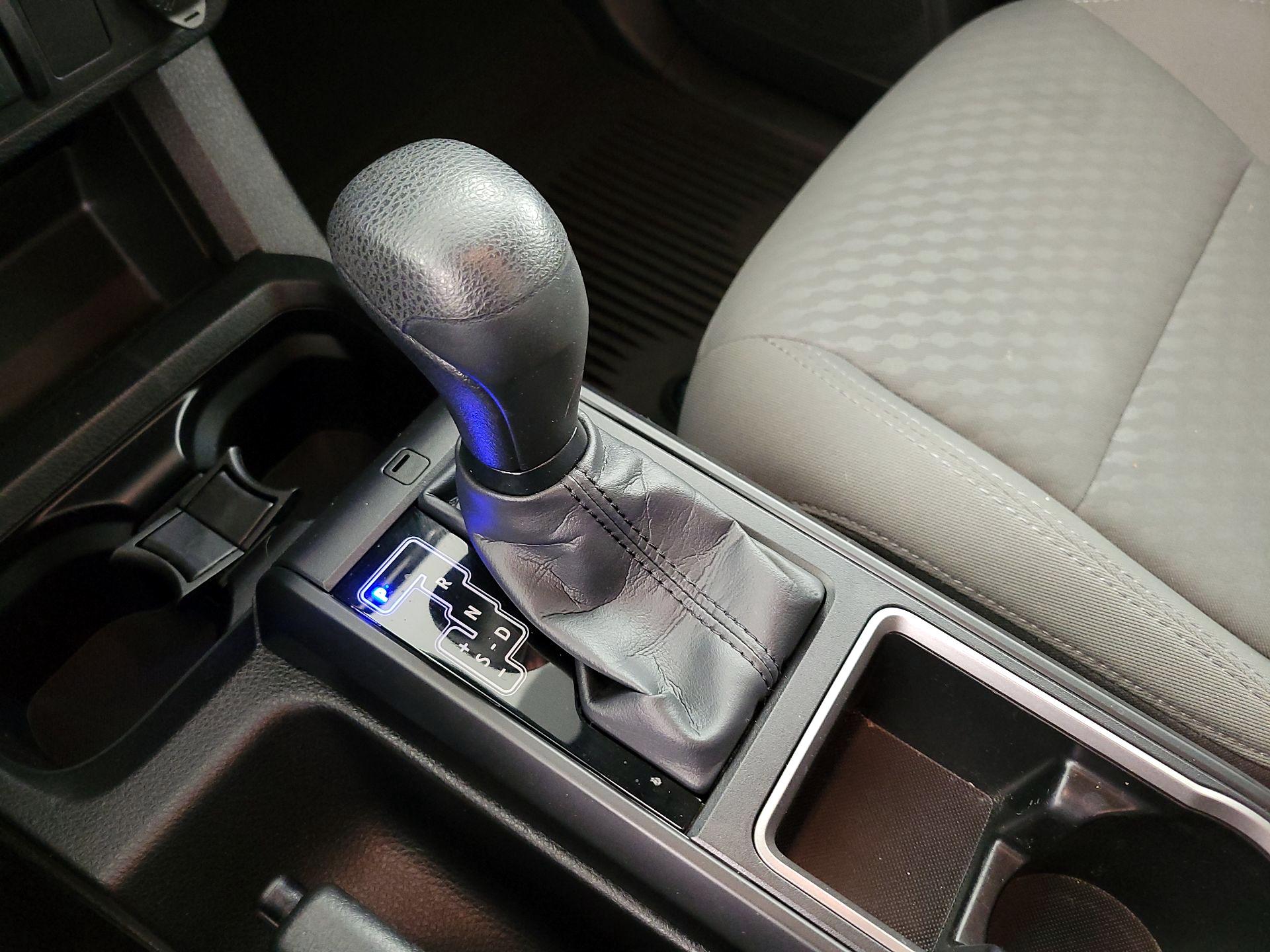 Thumbnail: 2022 Toyota Tacoma - 17