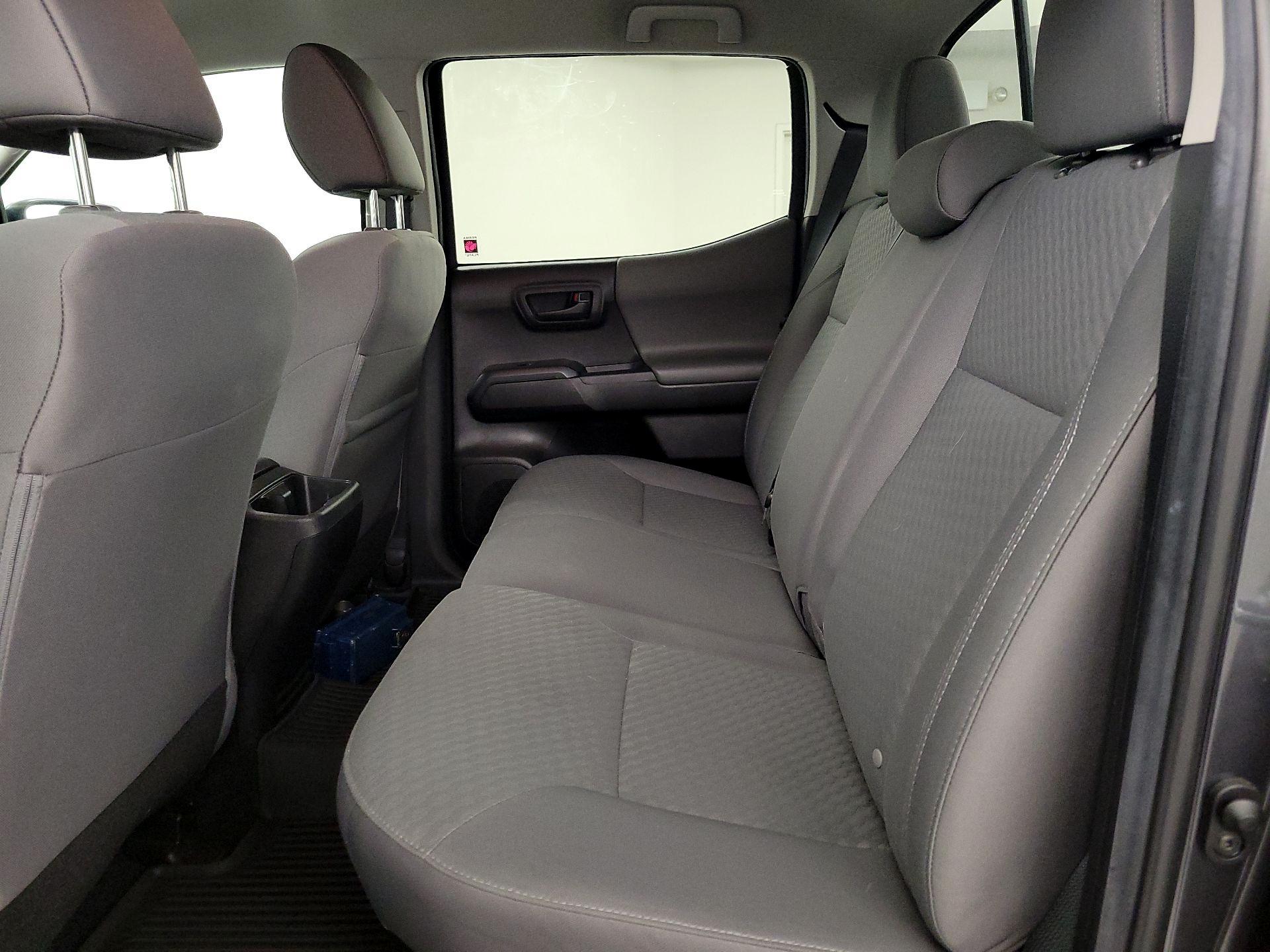 Thumbnail: 2022 Toyota Tacoma - 19