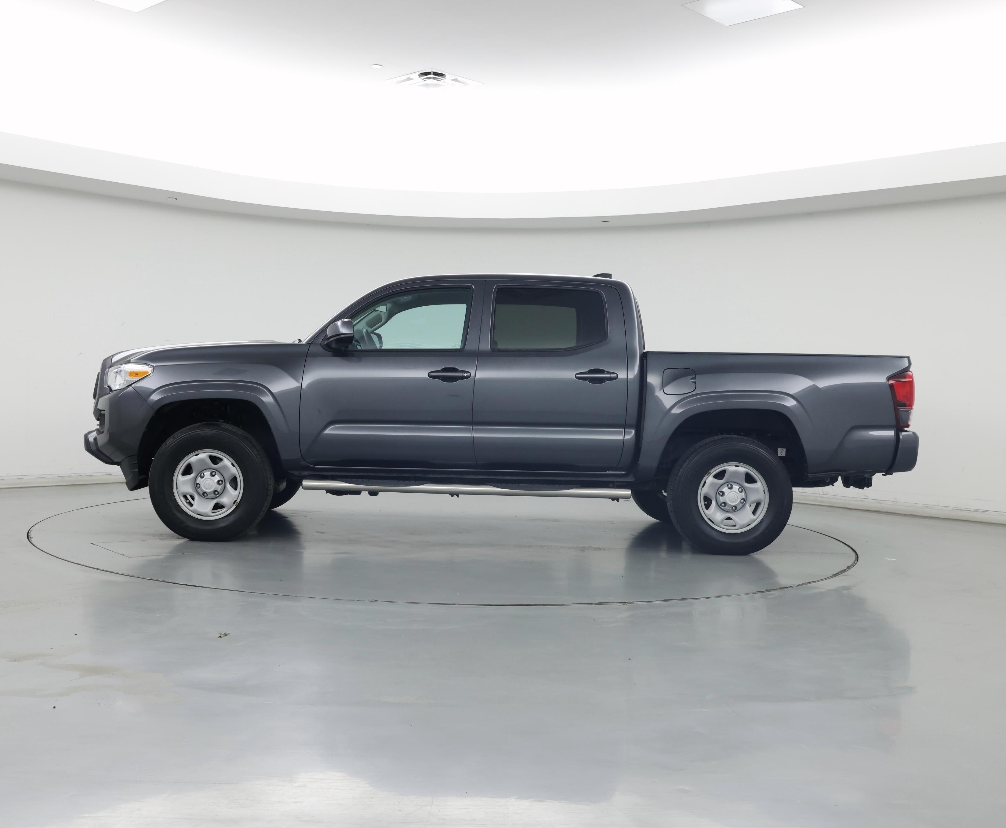 Thumbnail: 2022 Toyota Tacoma - 3